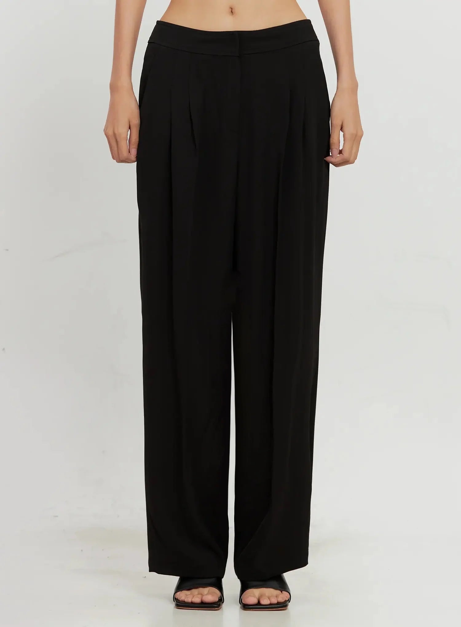 Chic Pintuck Wide-Leg Slacks IS516