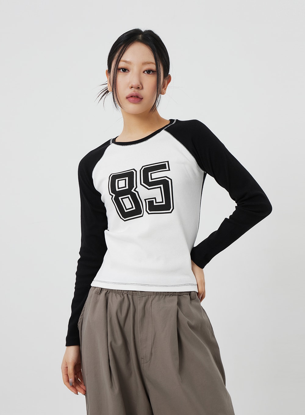 Two Color Graphic Top CF324