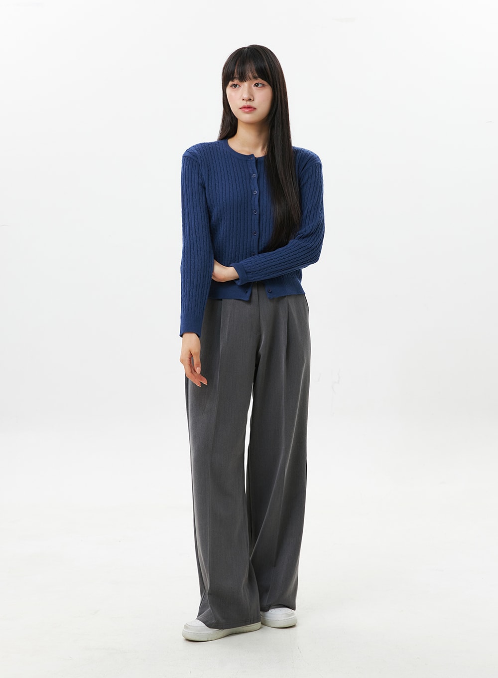 Cable Knit Round Neck Cardigan OS305