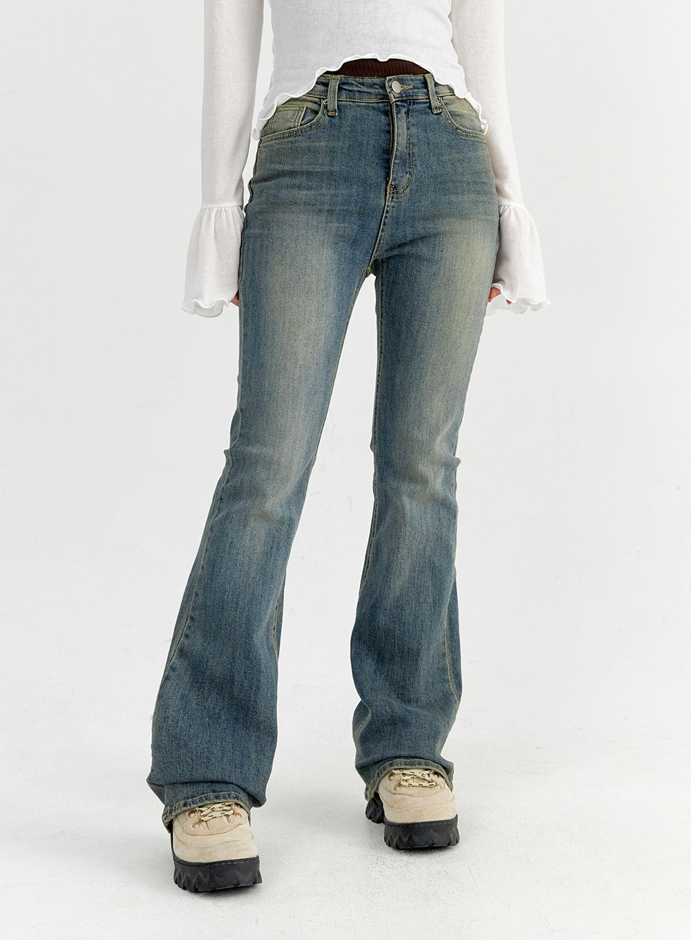 Slim Washed Bootcut Jeans CO327