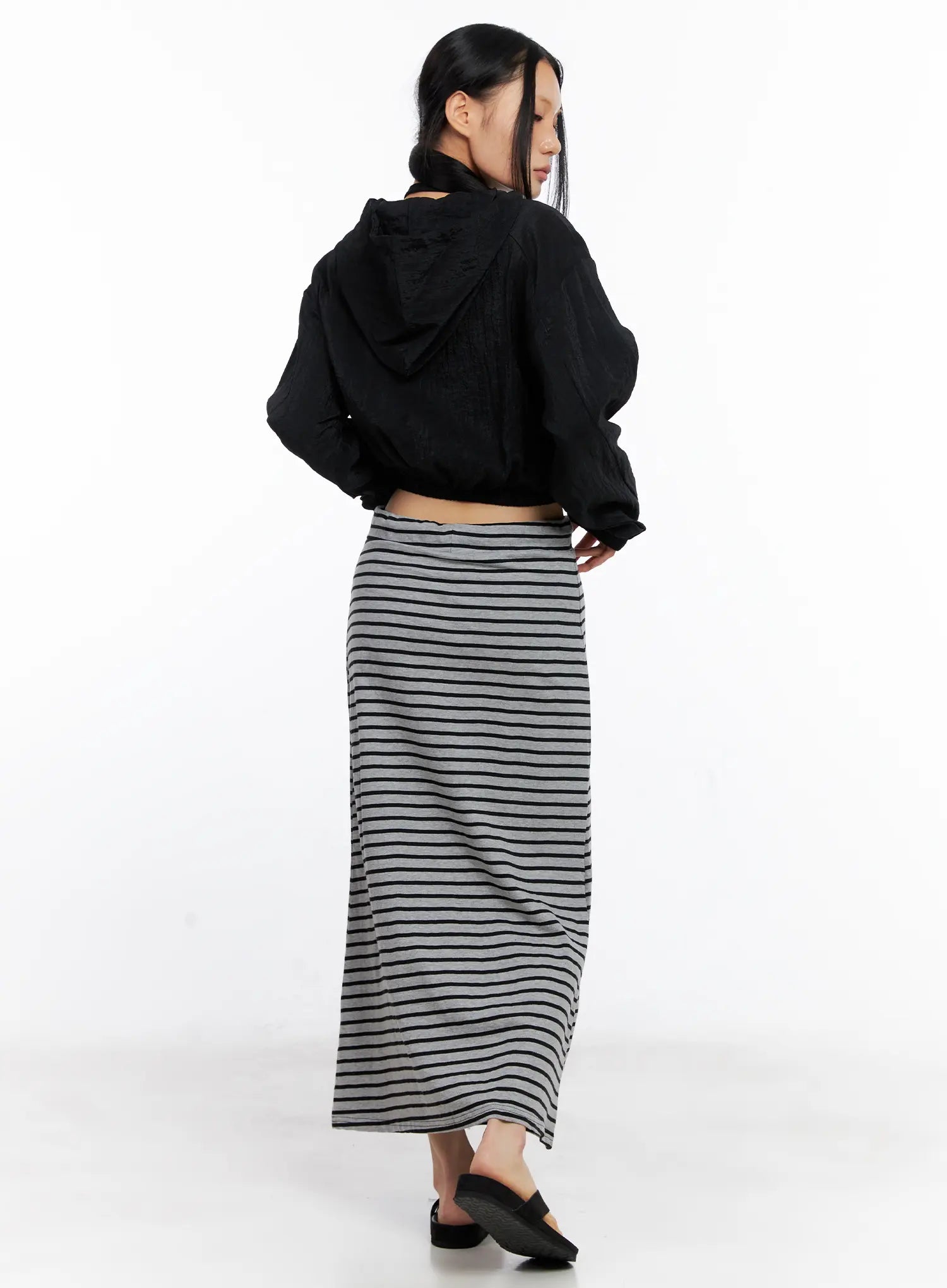 Cropped Zip-Up Windbreaker CL530