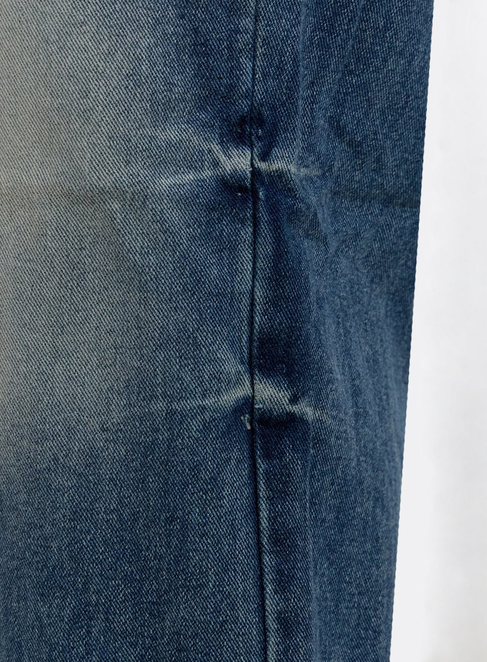 Men's Washed Straight-Leg Jeans IM525