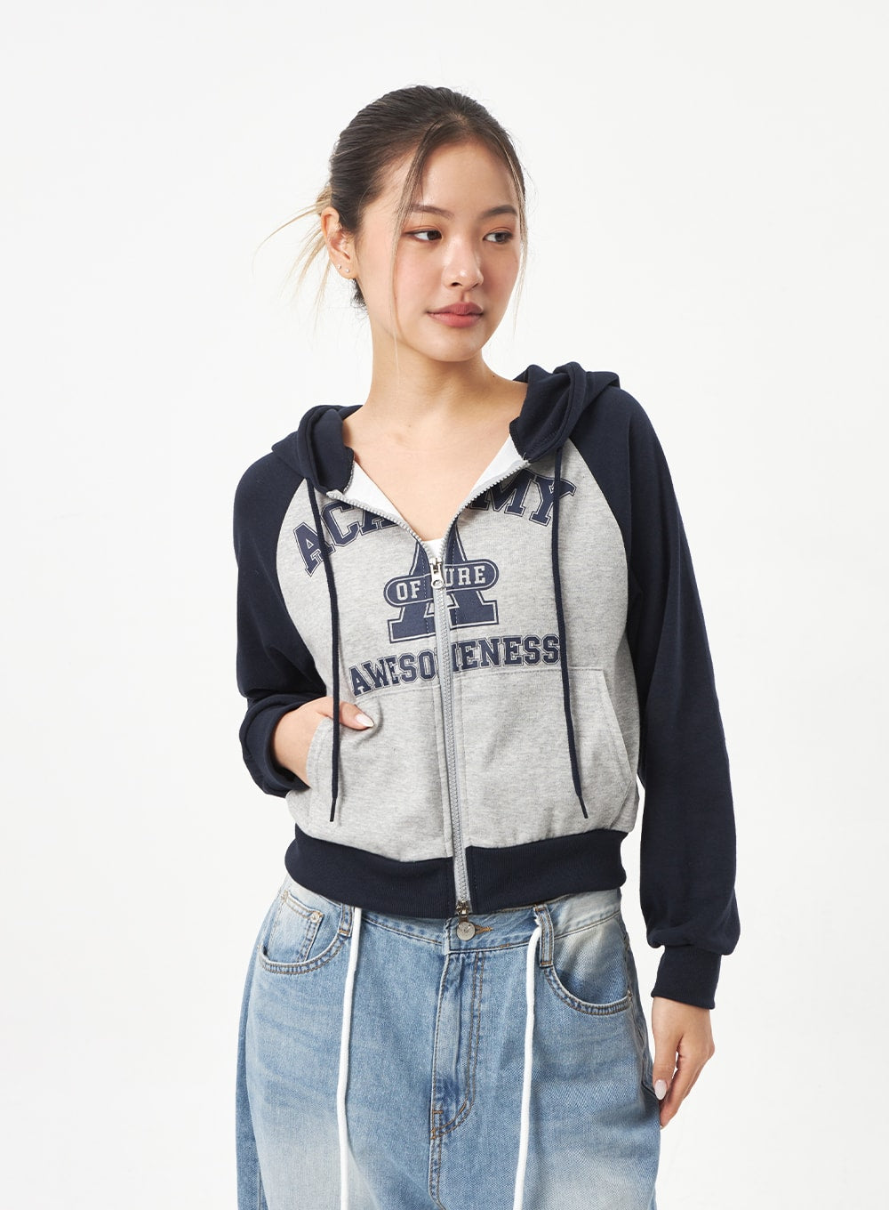 Graphic Zip-Up Hoodie CA318