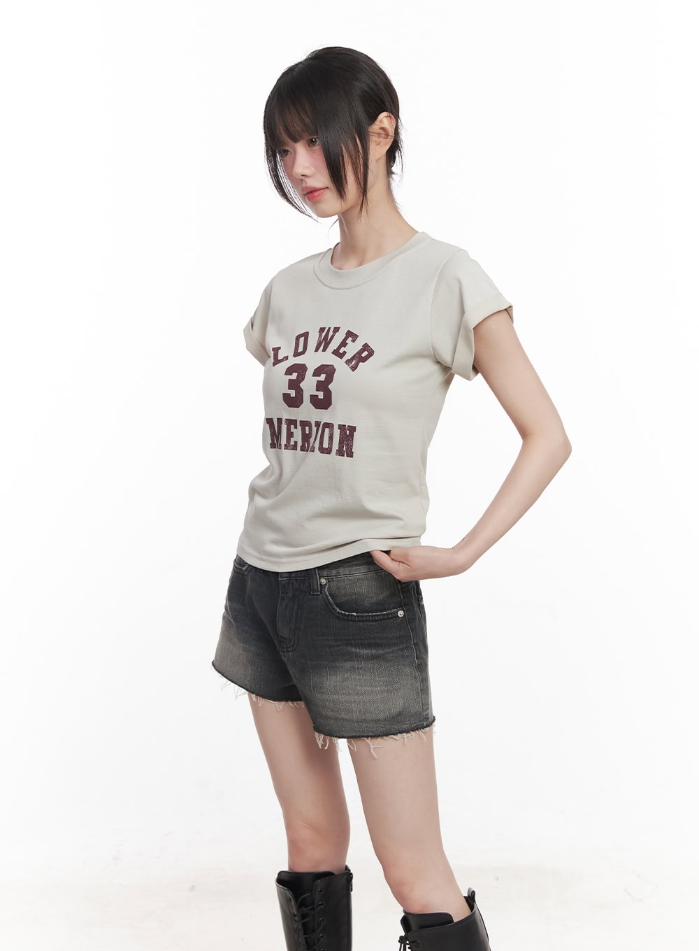 "33" Graphic Cropped Tee CY521