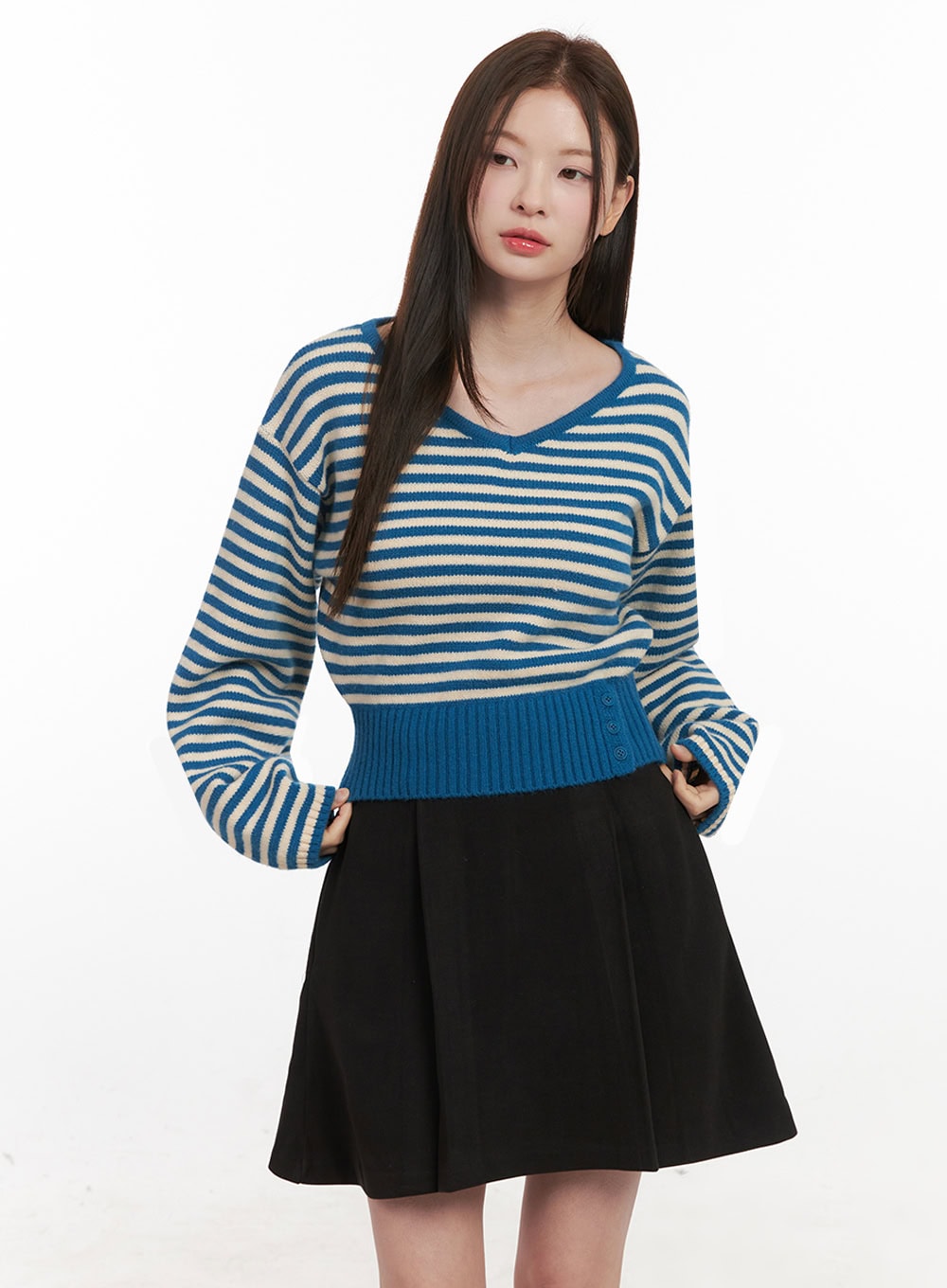Stripe Oversized V-Neck Sweater IF505