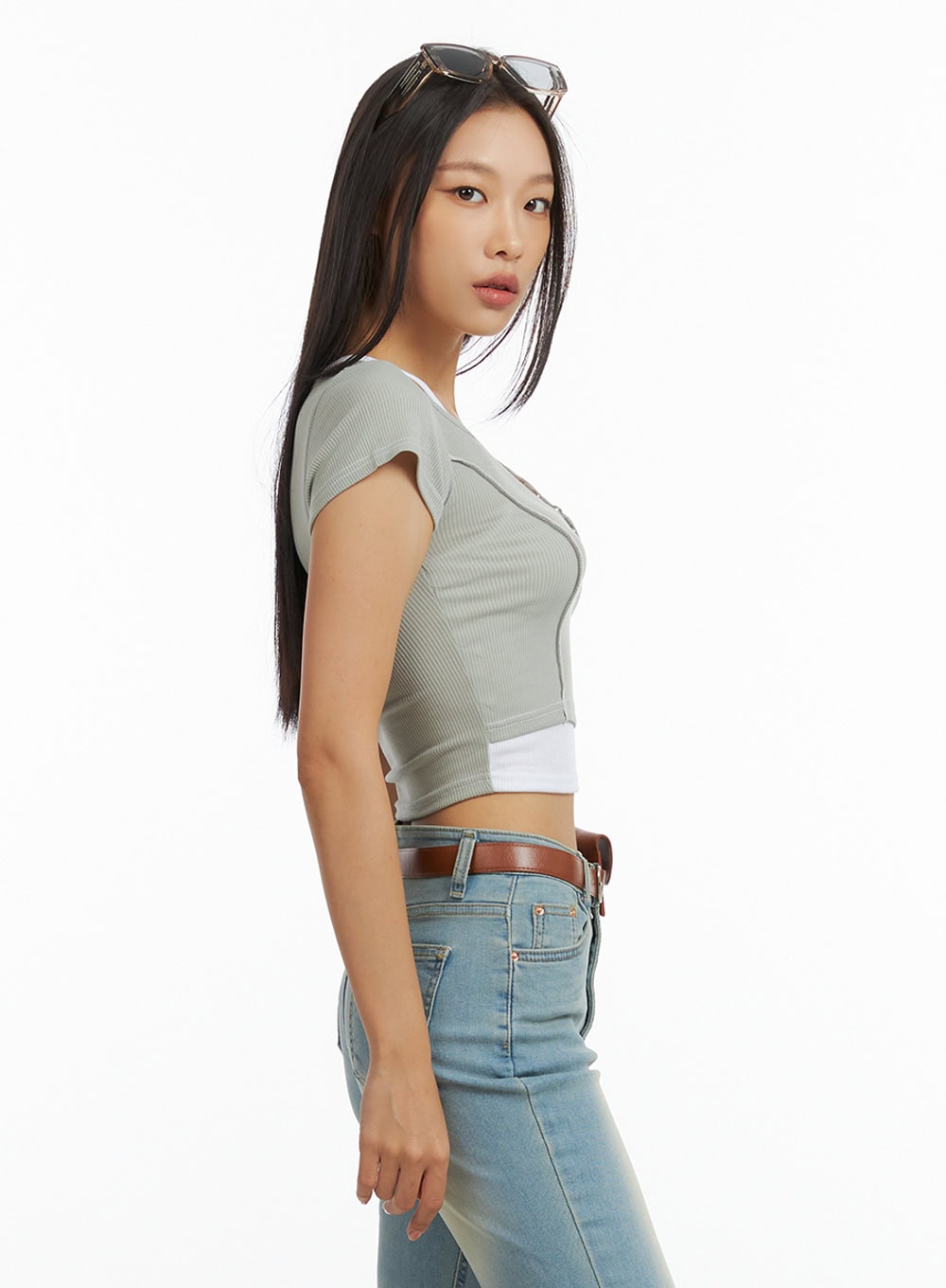 V-Neck Buttoned Crop Top IL409