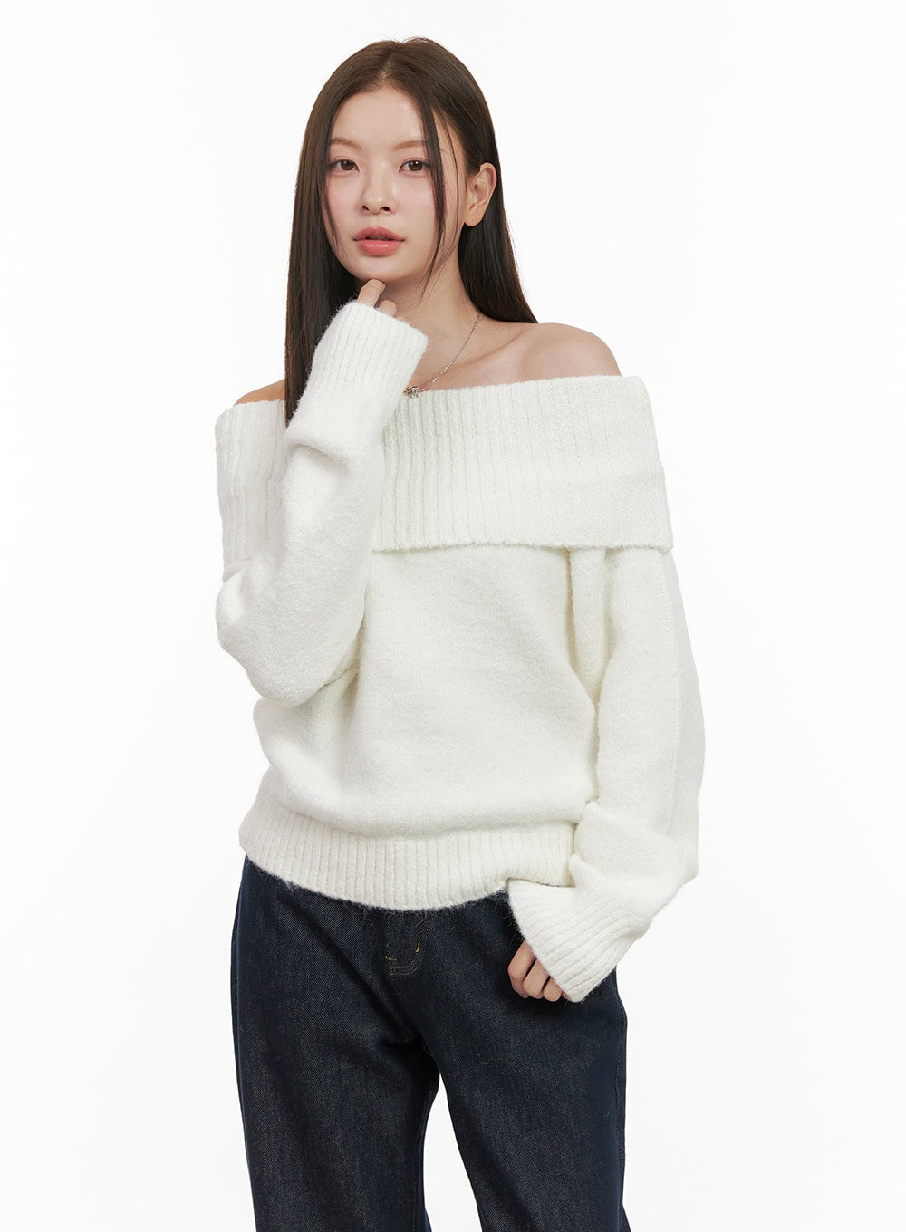 Chic Off-Shoulder Sweater OD412