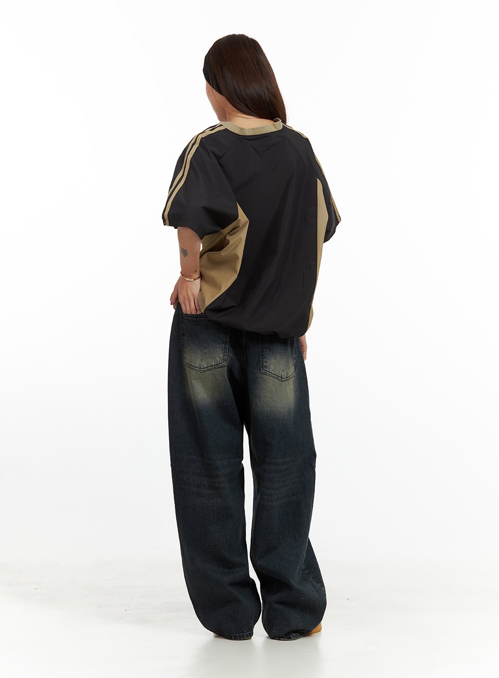 Solid Low Rise Baggy Jeans CU417