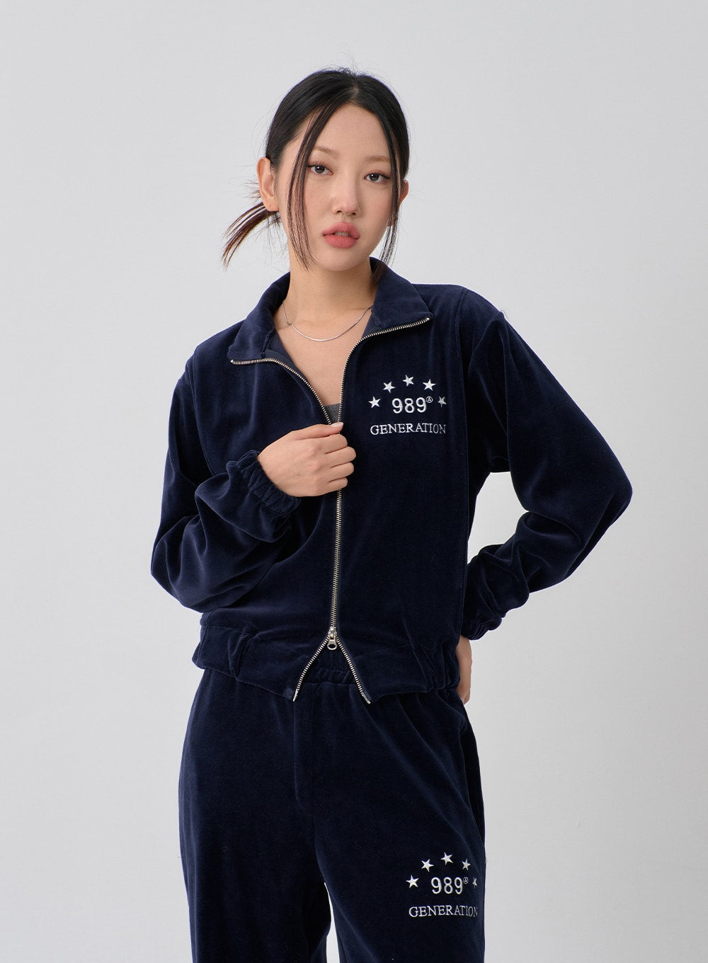 Lettering Embroidery Velvet Two Way Zipper Sweatshirt CN10