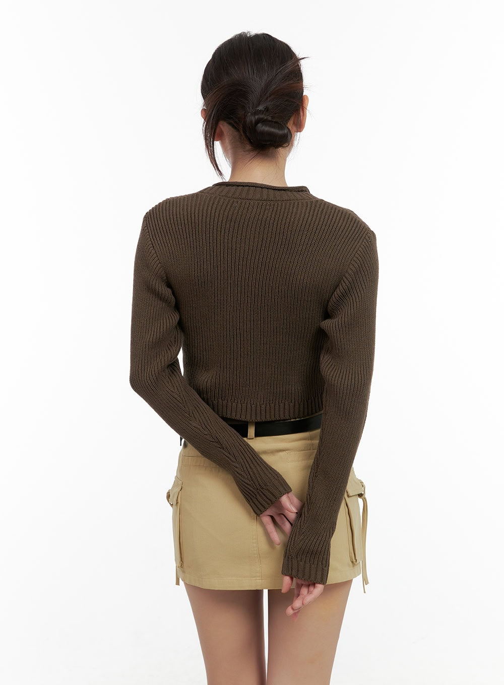 Asymmetrical Knit V-Neck Buttoned Crop Cardigan CG422