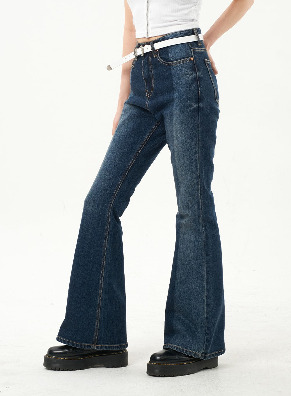 Dark Wash Bootcut Jeans CA328