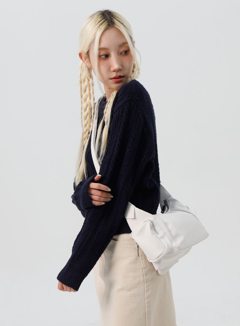 Cable Knit Sweater IS307