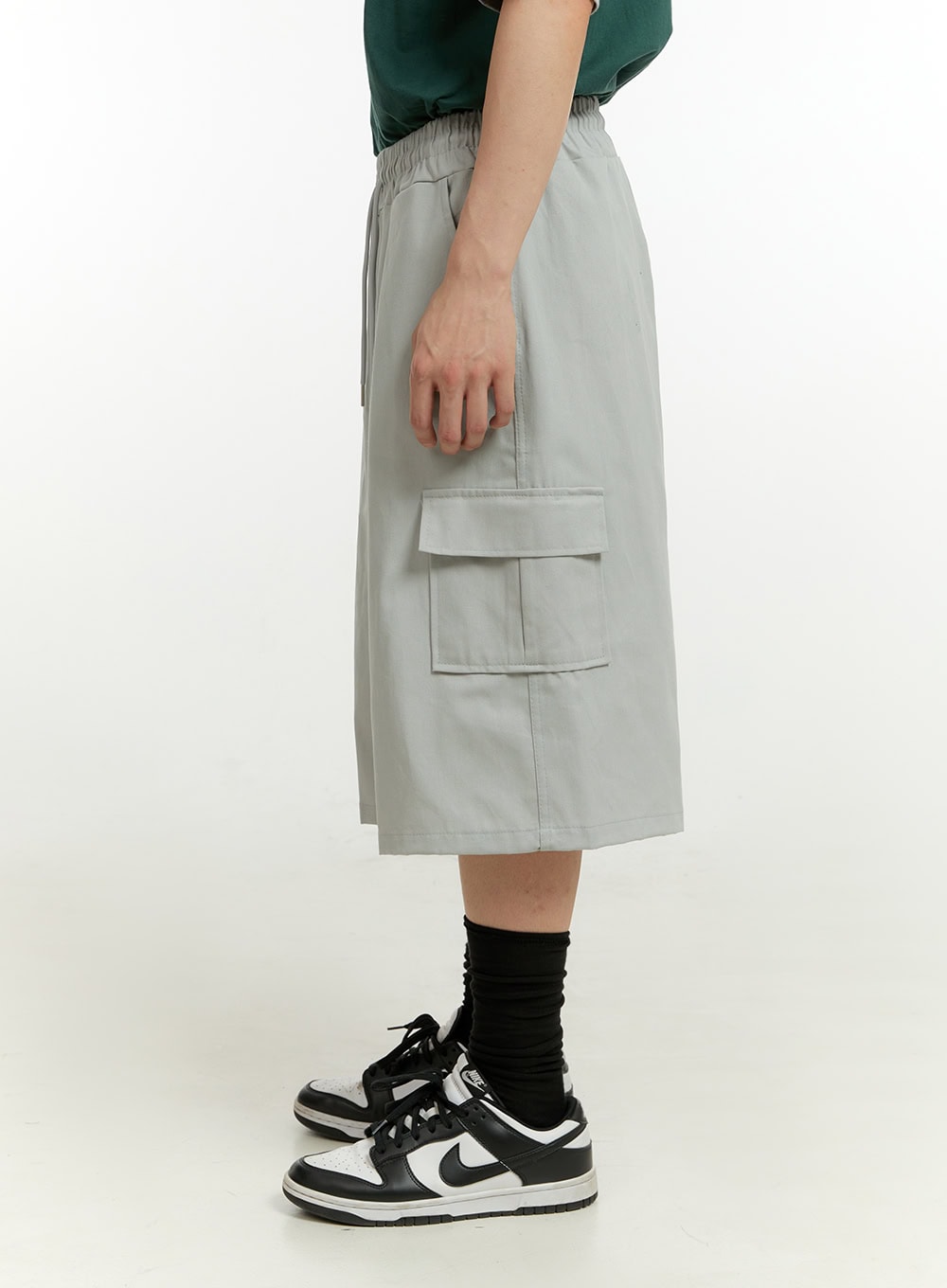 Men's Cargo Midi Shorts IL418