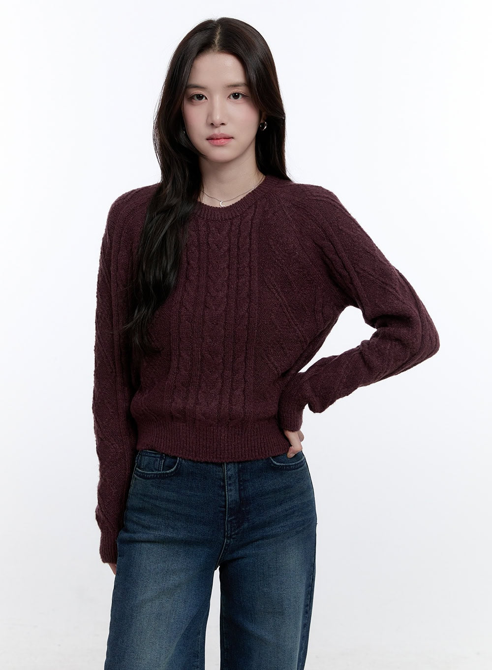 Cable Knit Round Neck Sweater ON418