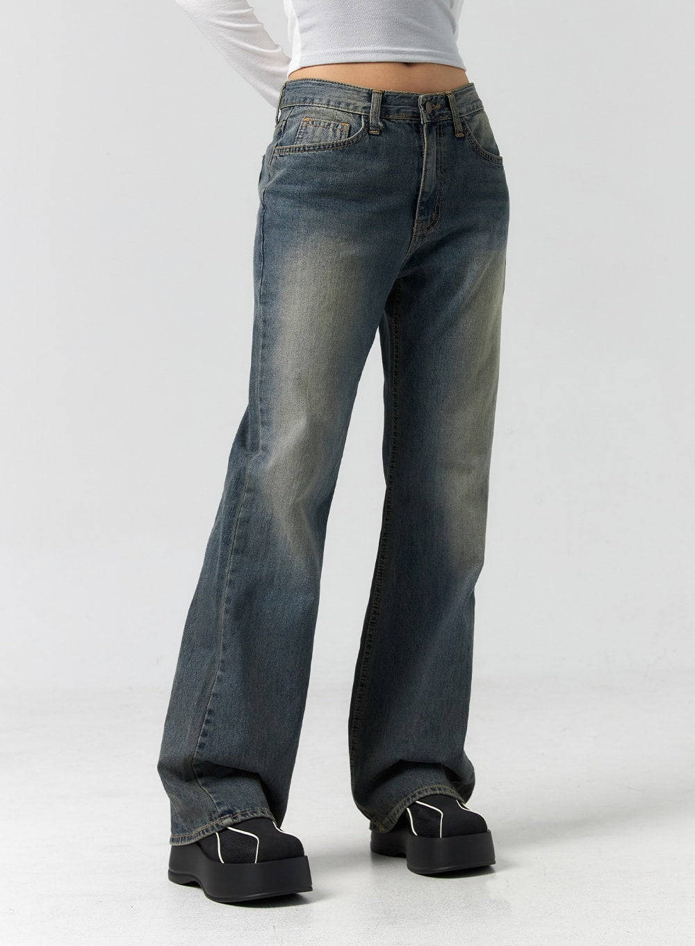 Vintage Wash Bootcut Jeans CS305