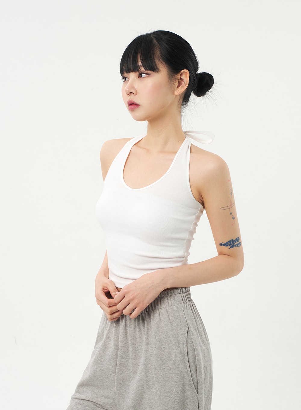 Halter Neck Cropped Top CA328