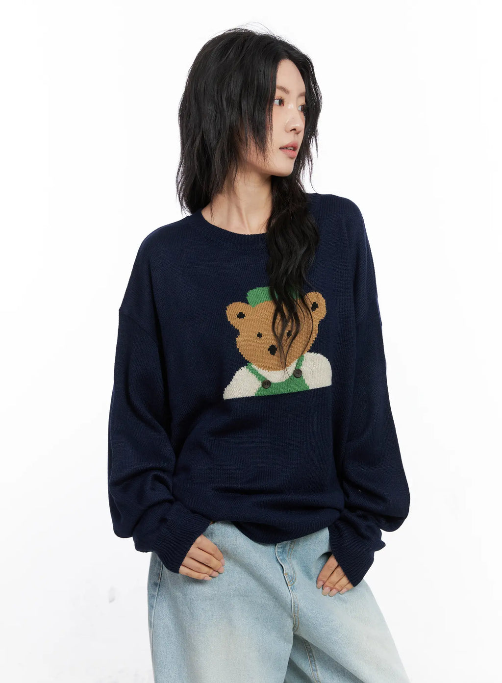 Teddy Graphic U-Neck Sweater CO508