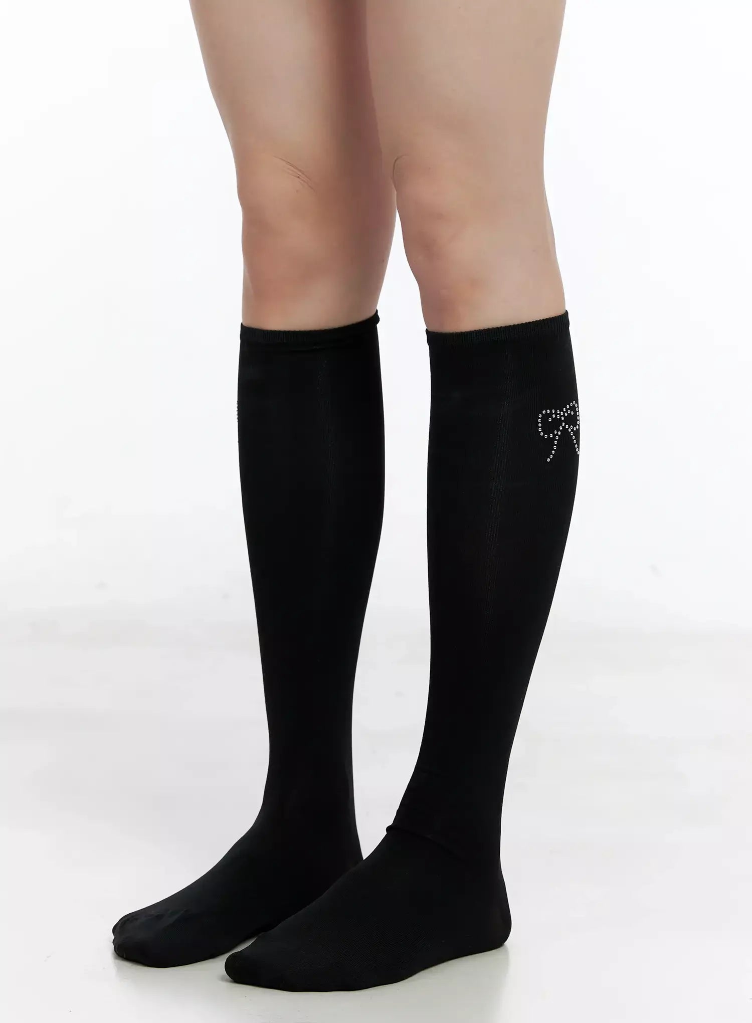 Rhinestone Heart Knee-High Socks IL531
