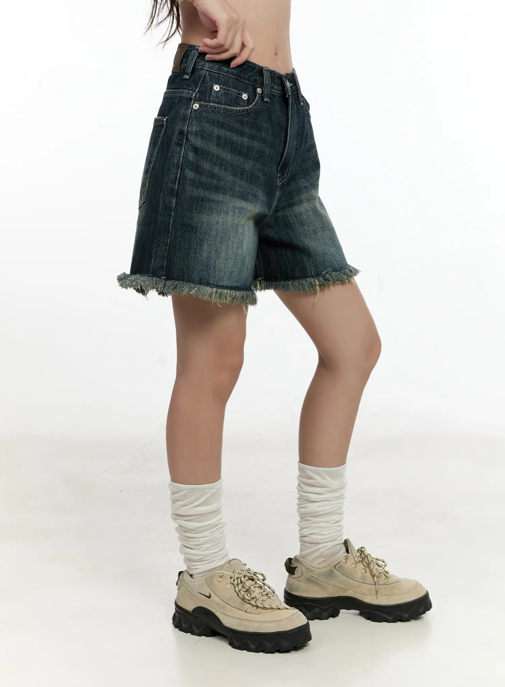 Distressed Hem Denim Shorts CL531