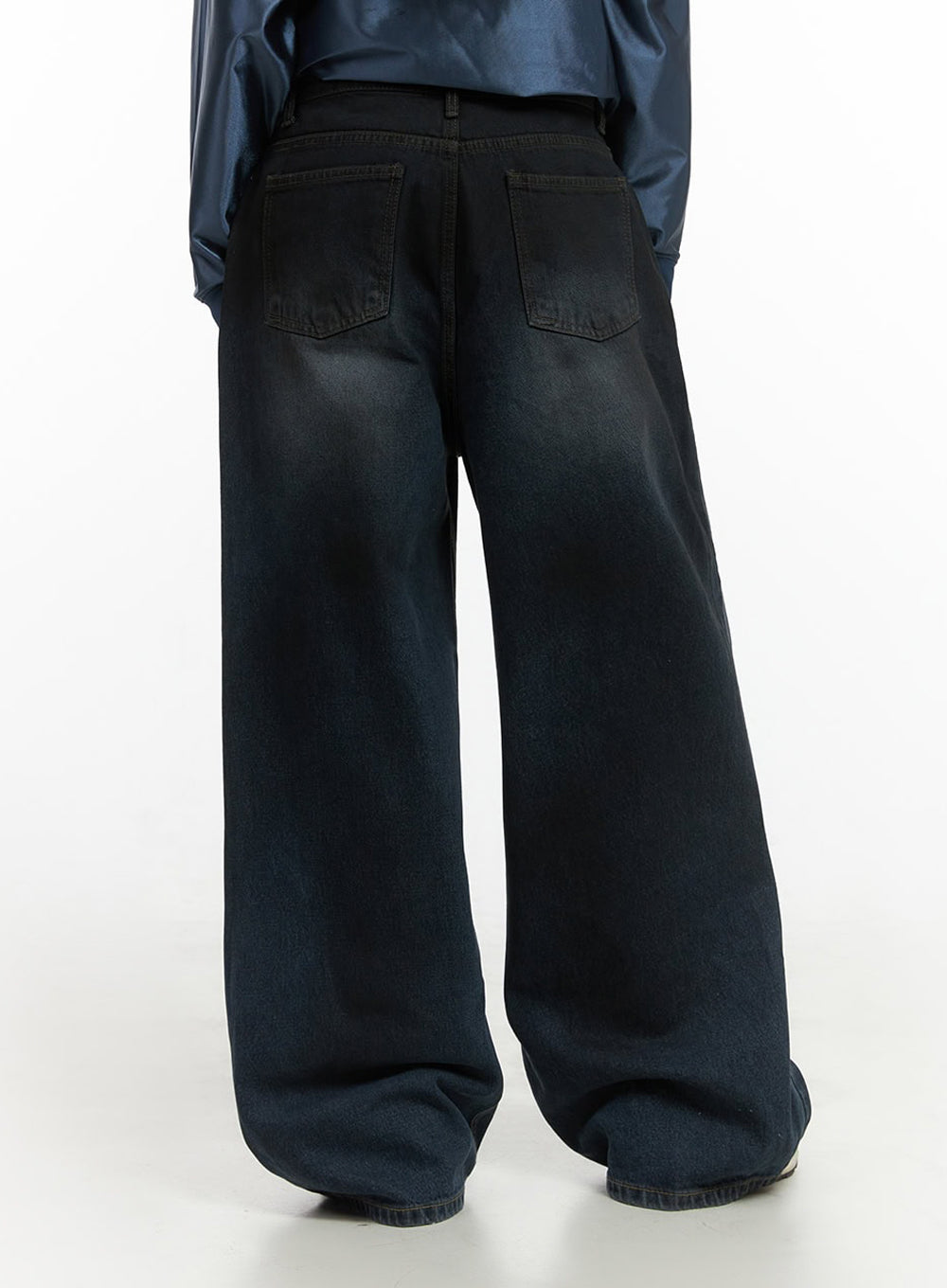 Imogen WashedSky Loose-Fit Denim IO409