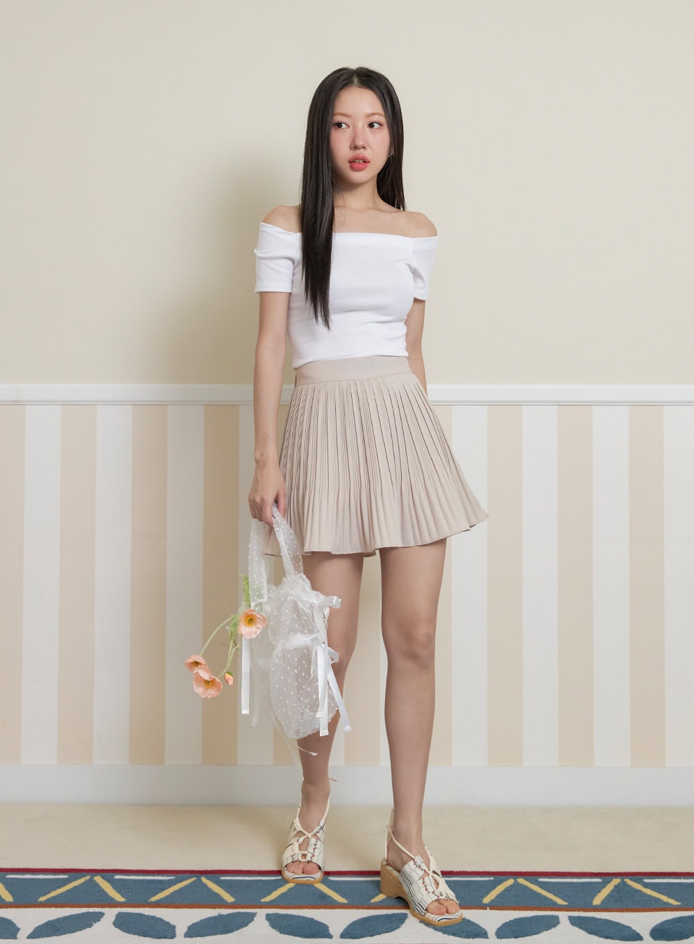 Solid Ruffle Hem Mini Skirt OY427