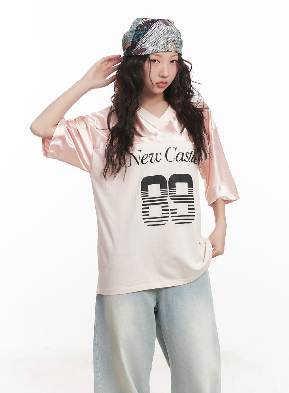 Graphic V-Neck Oversized Tee CA518