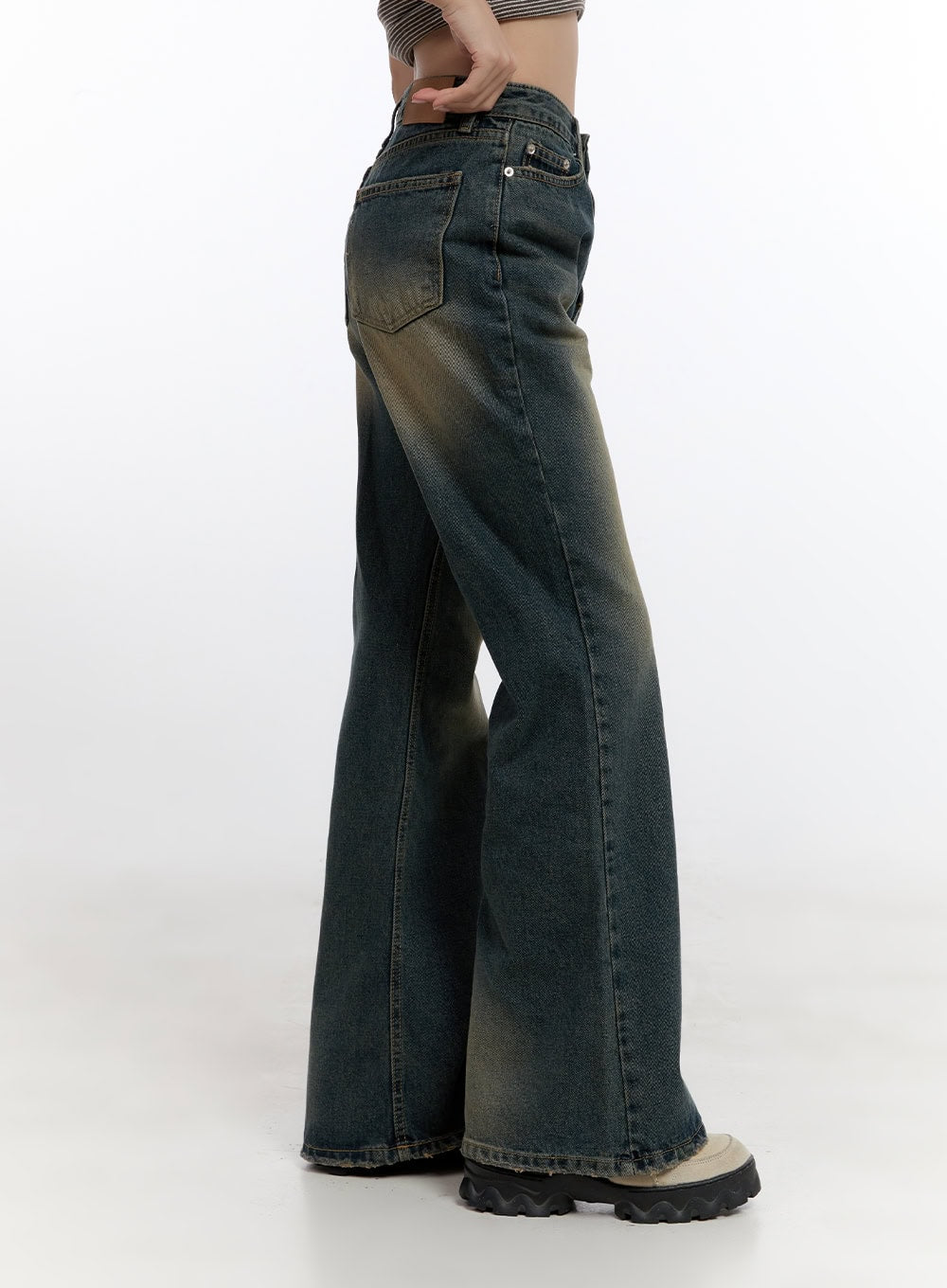 Yelena Denim Slim Fit Flared Jeans CN420