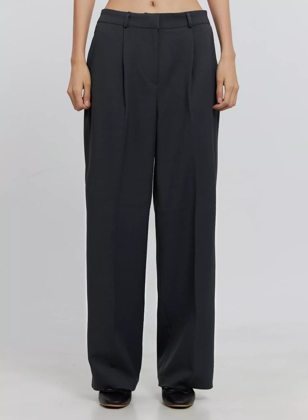 Classic Wide-Leg Trousers IS516
