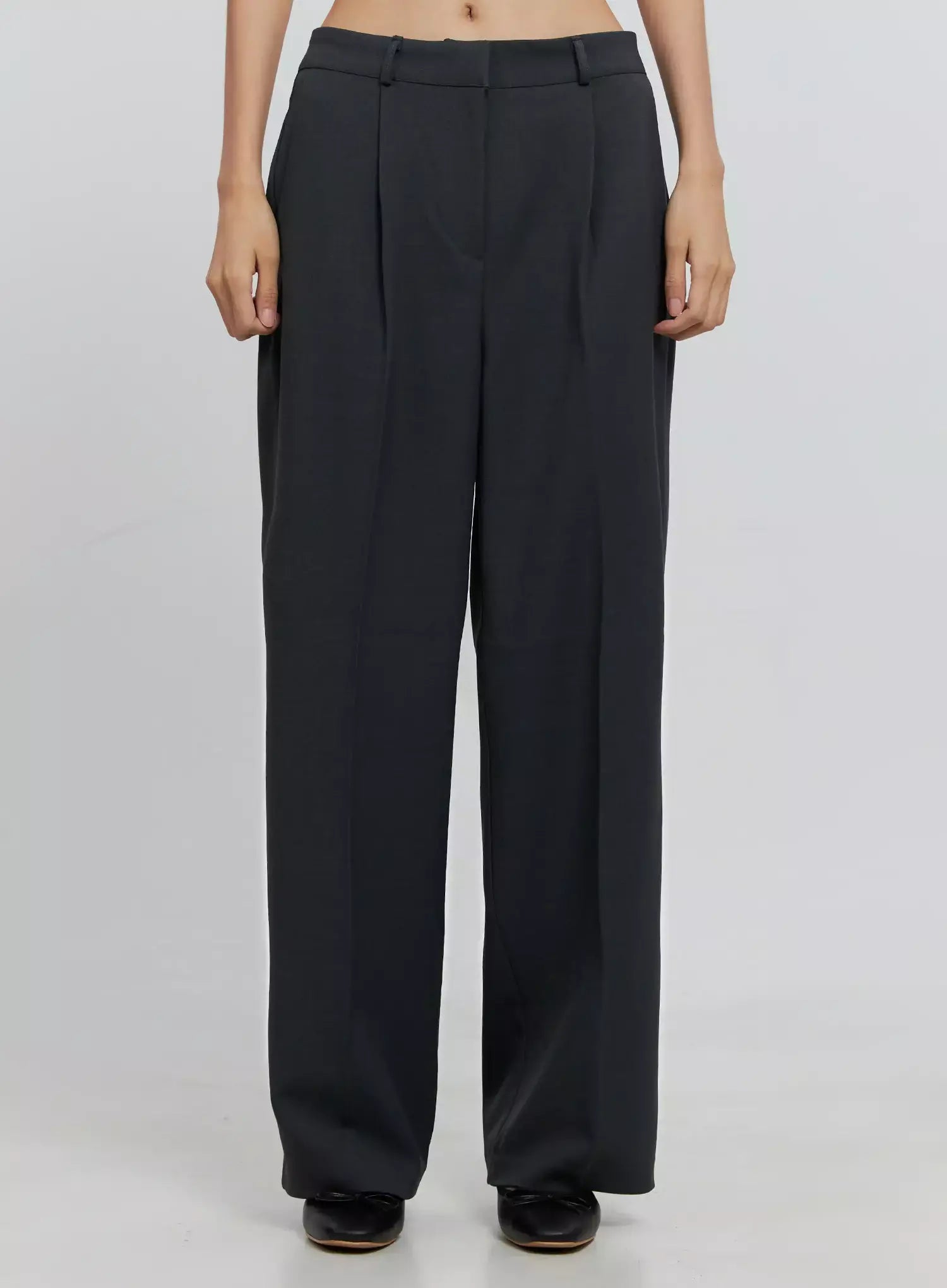 Classic Wide-Leg Trousers IS516