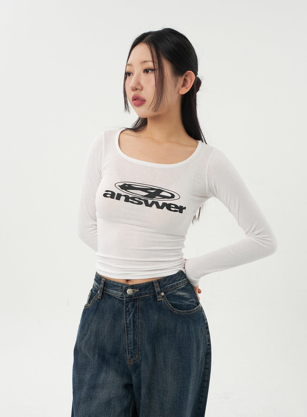 Scoop Neck Graphic Top CA325