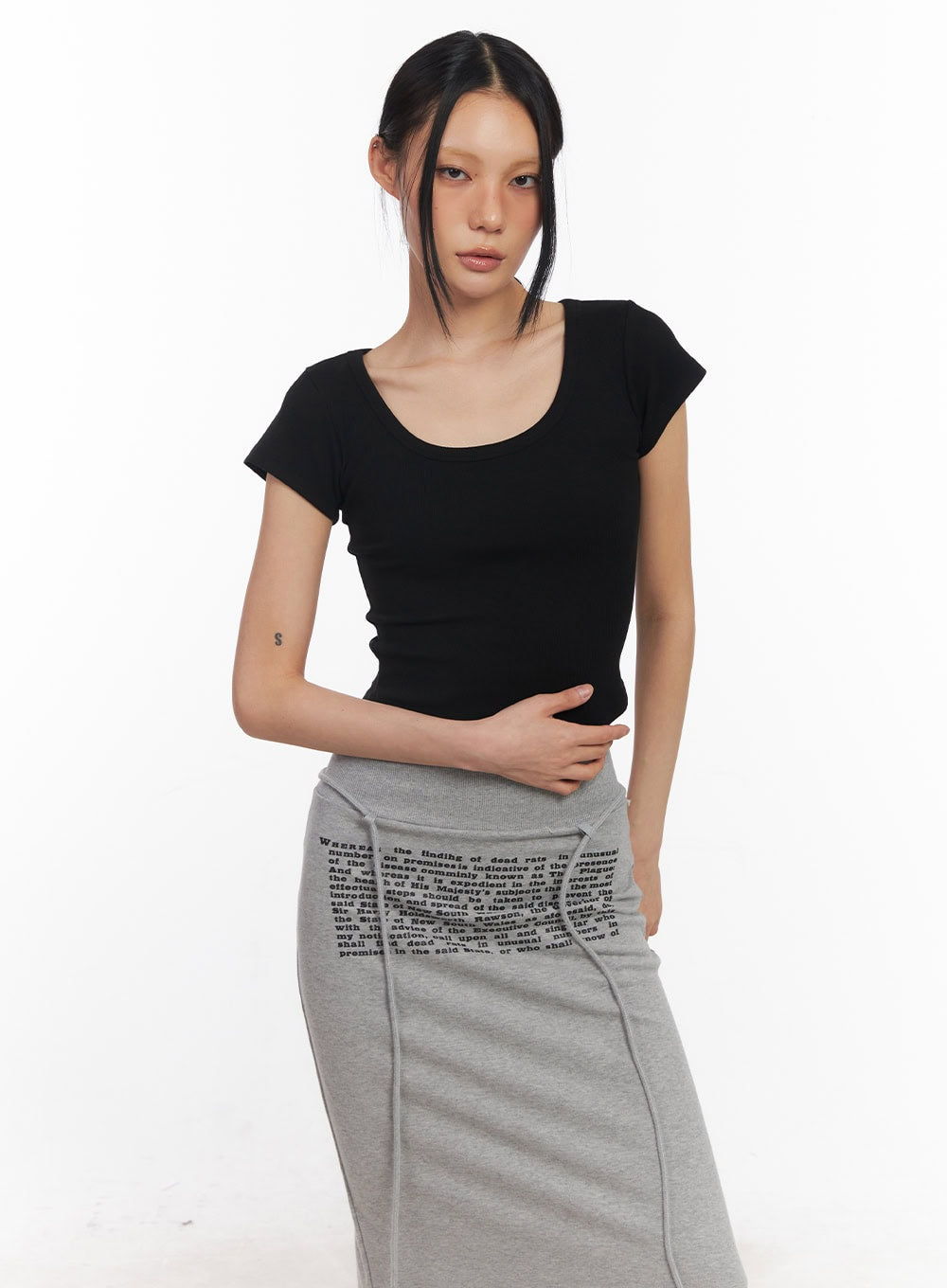 Essential U-Neck Crop Tee CY528