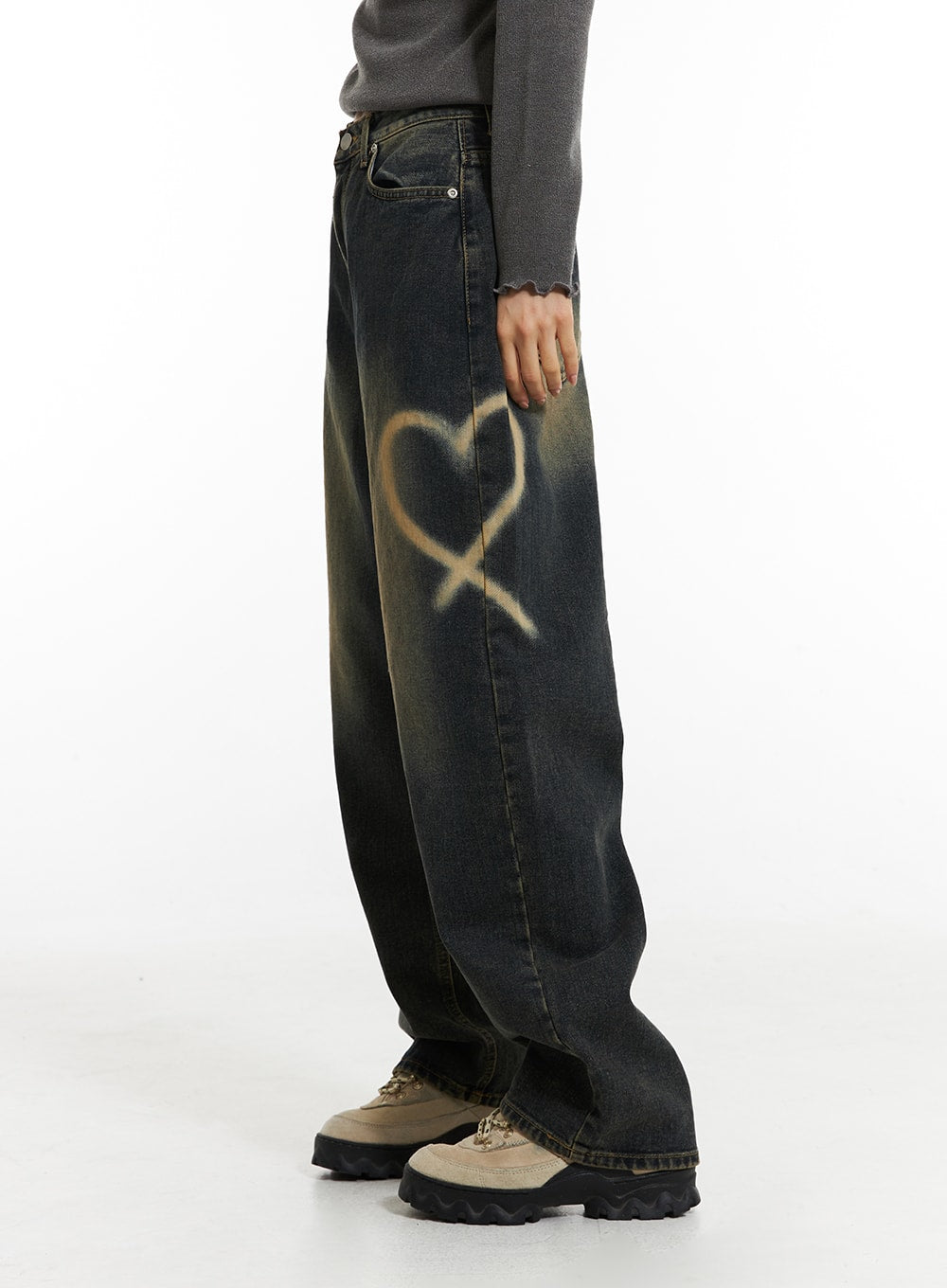 Heart-Bleached Wide Leg Jeans IN308