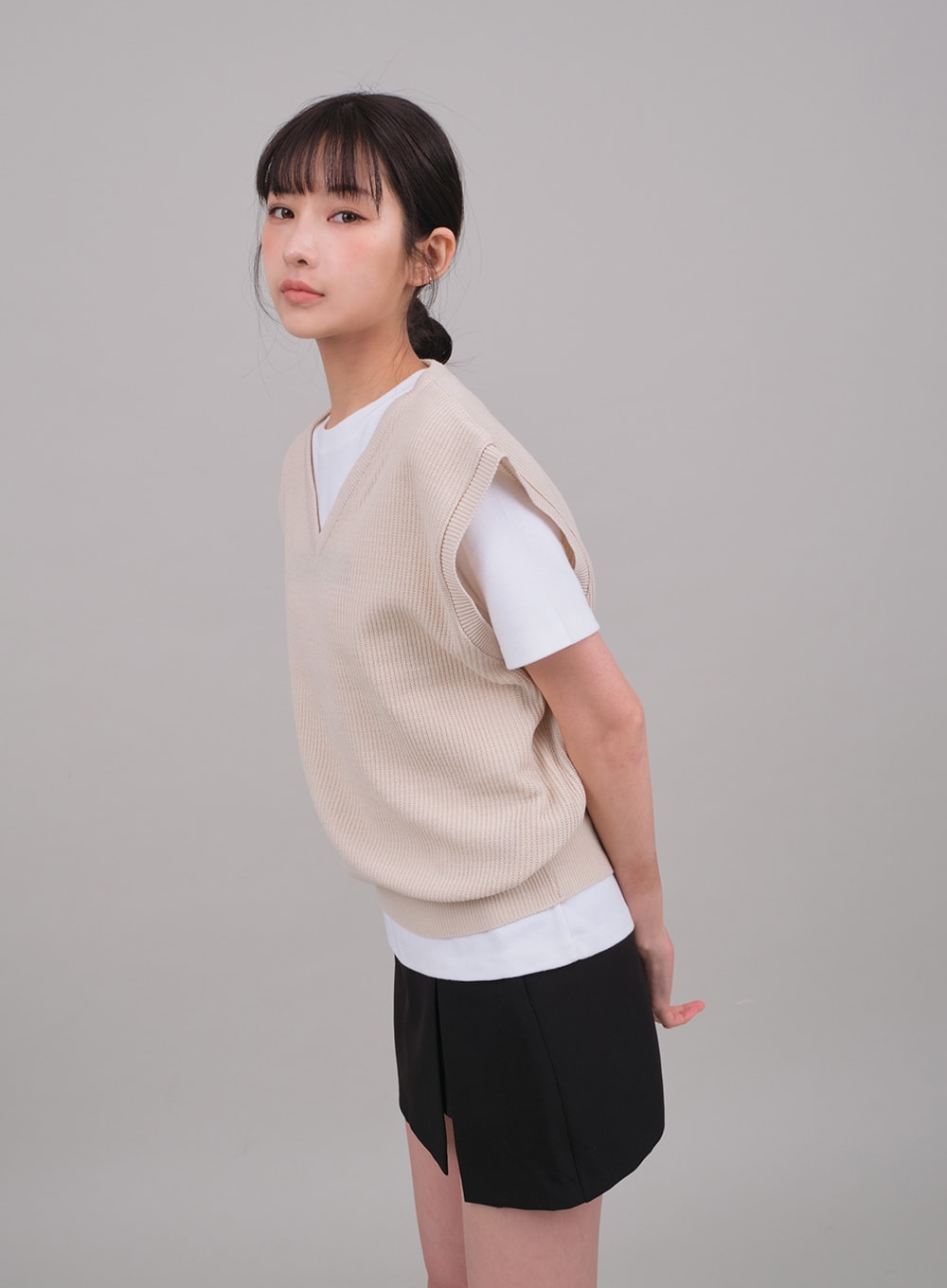 V Neck Knit Vest C2701