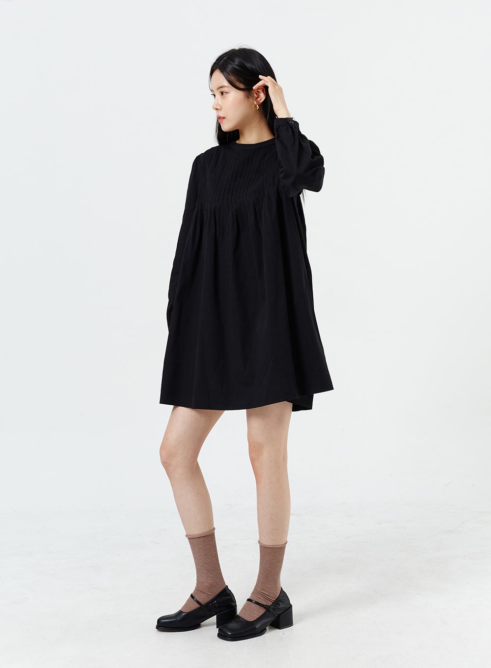 Mid-Calf Socks OM321