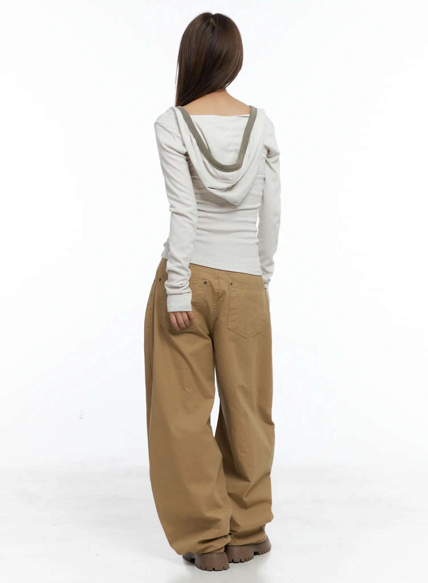 Long-Sleeve Contrast Trim Hoodie CS504