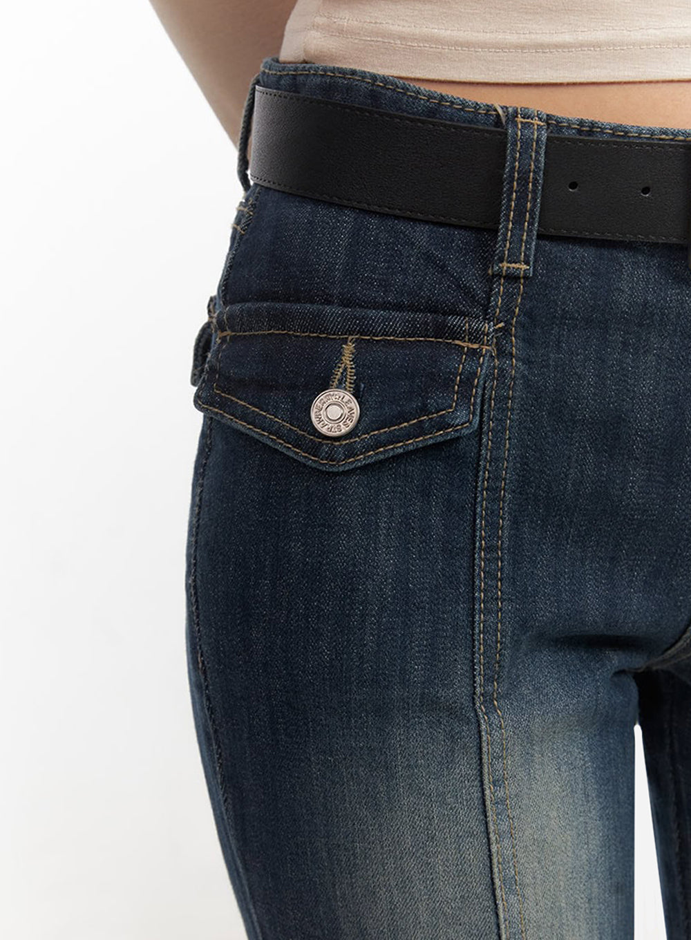 Hayley Slim-Fit Flared Jeans IF510