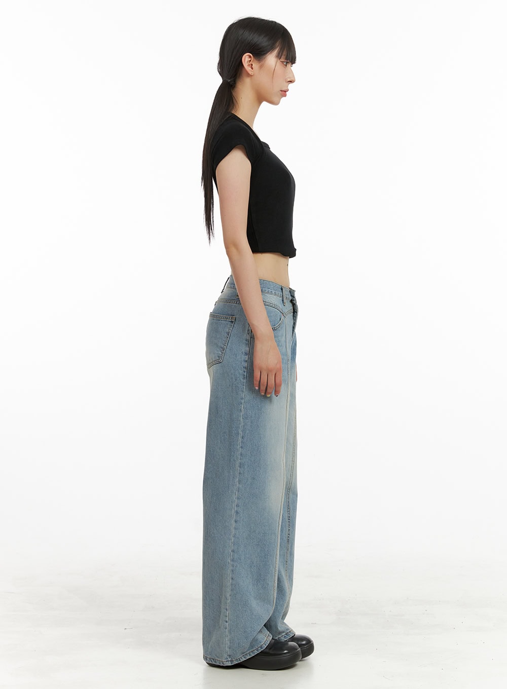 Front Seam Bootcut Jeans CU424