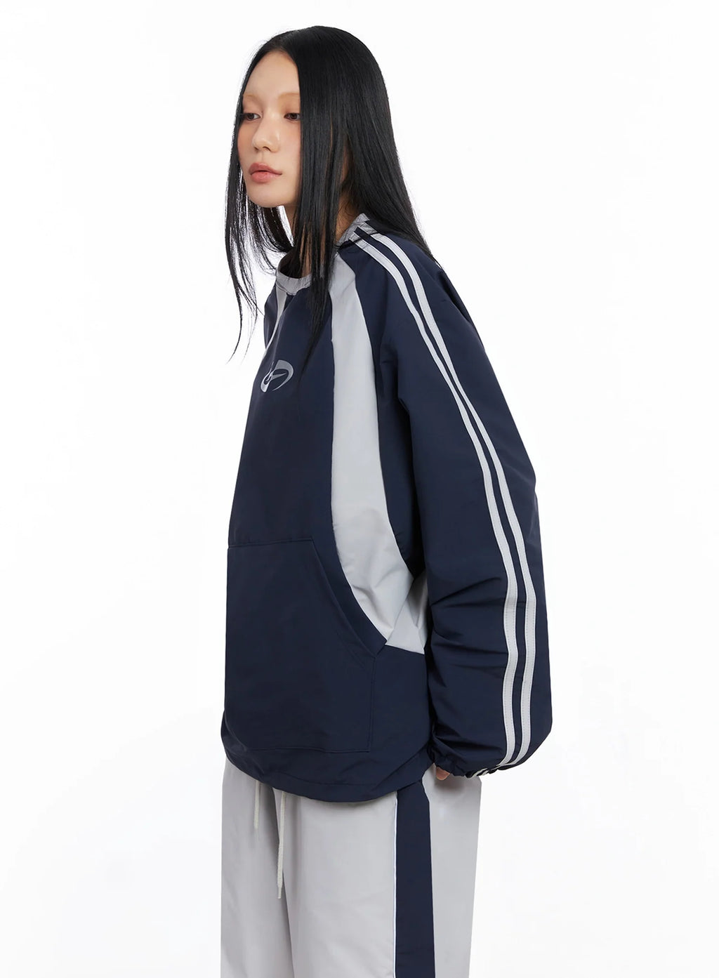 Two-Tone Raglan Sweatshirt CO516