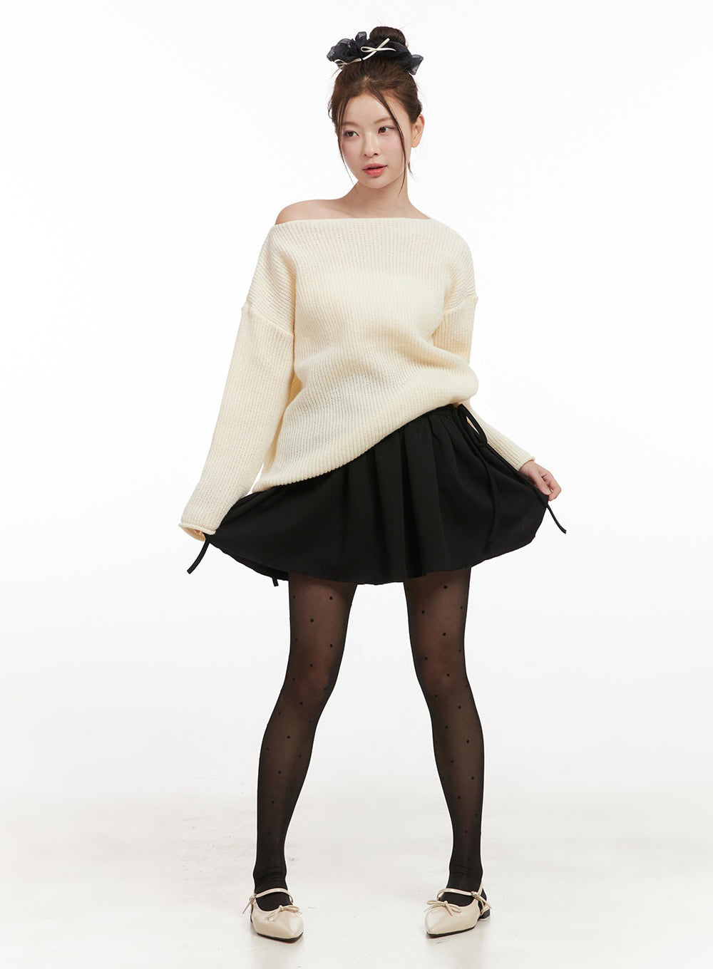 Ribbon-Tie Shirred Mini Skirt IF505