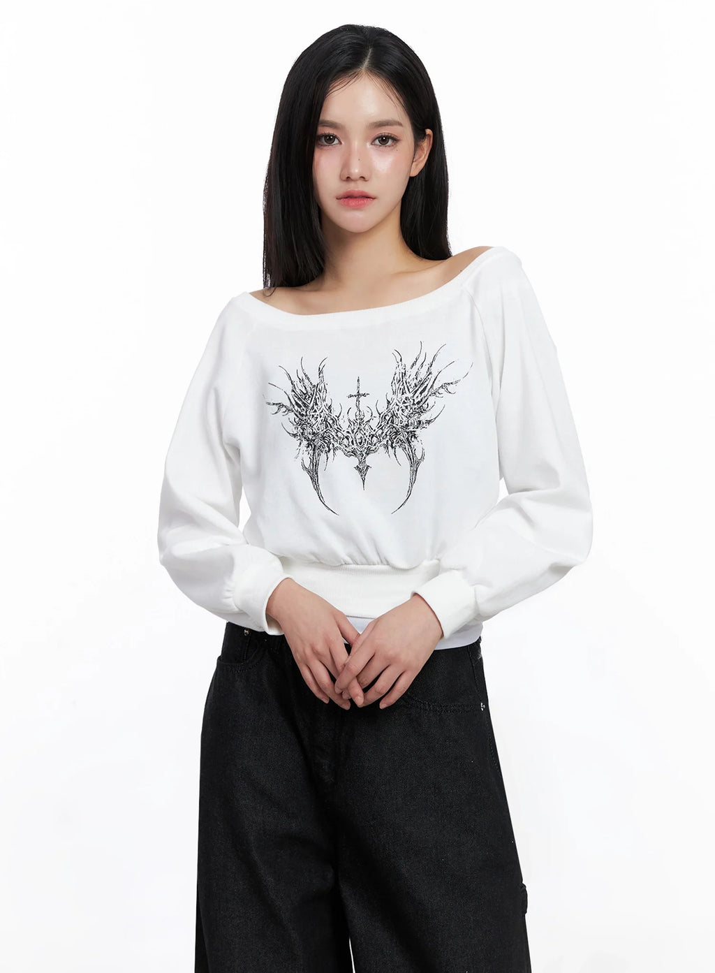Off-Shoulder Graphic Sweatshirt IS525