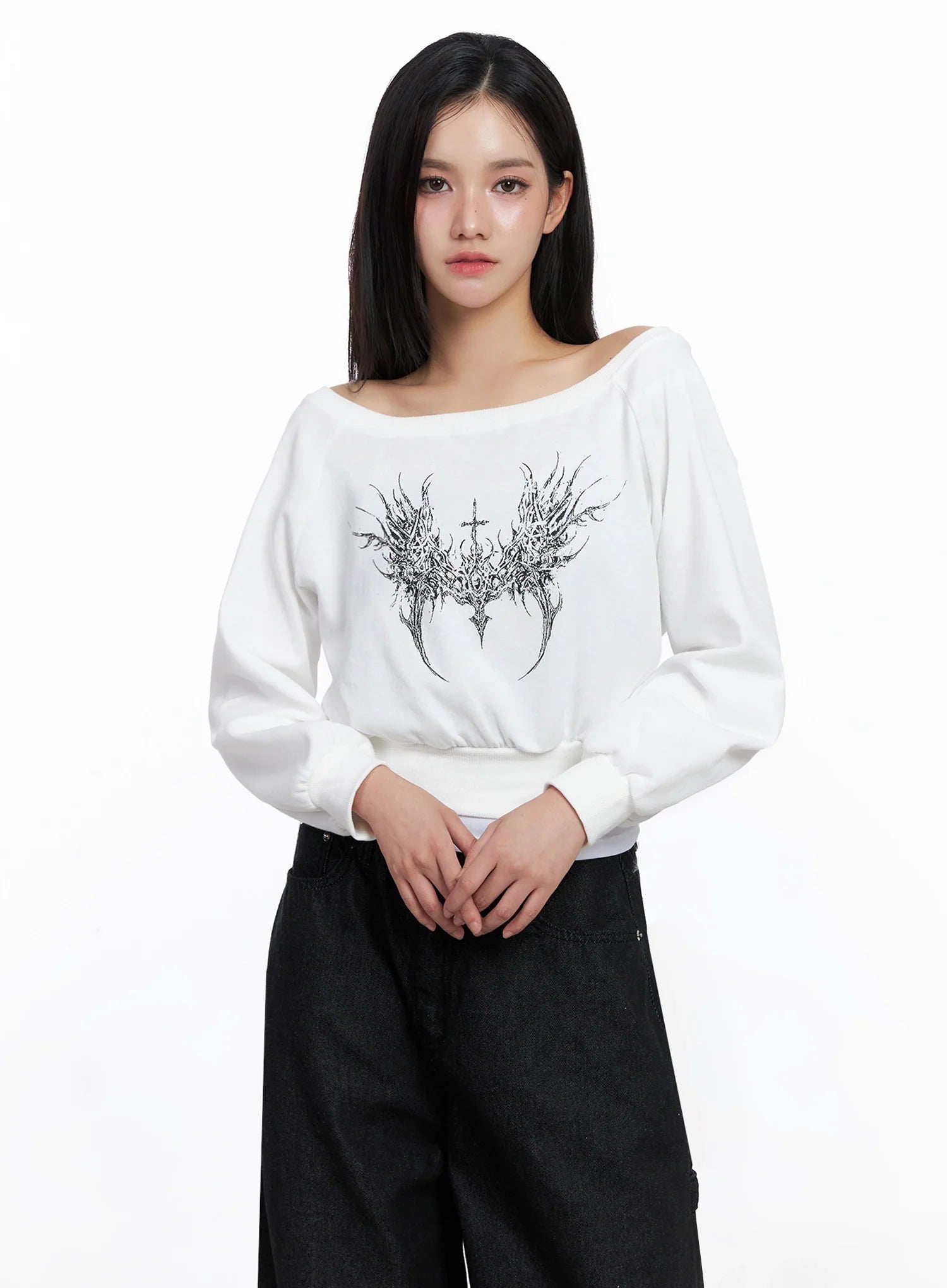Off-Shoulder Graphic Sweatshirt IS525