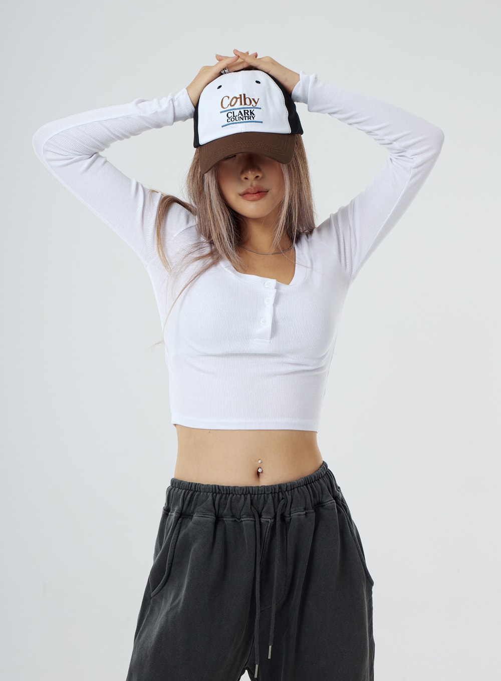 Button U-Neck Crop Long Sleeve T-Shirt CS02