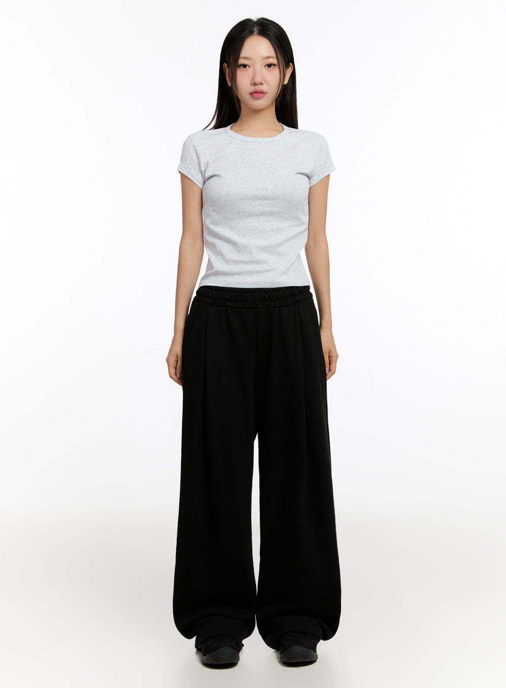 Pintuck Wide-Leg Sweatpants IU509