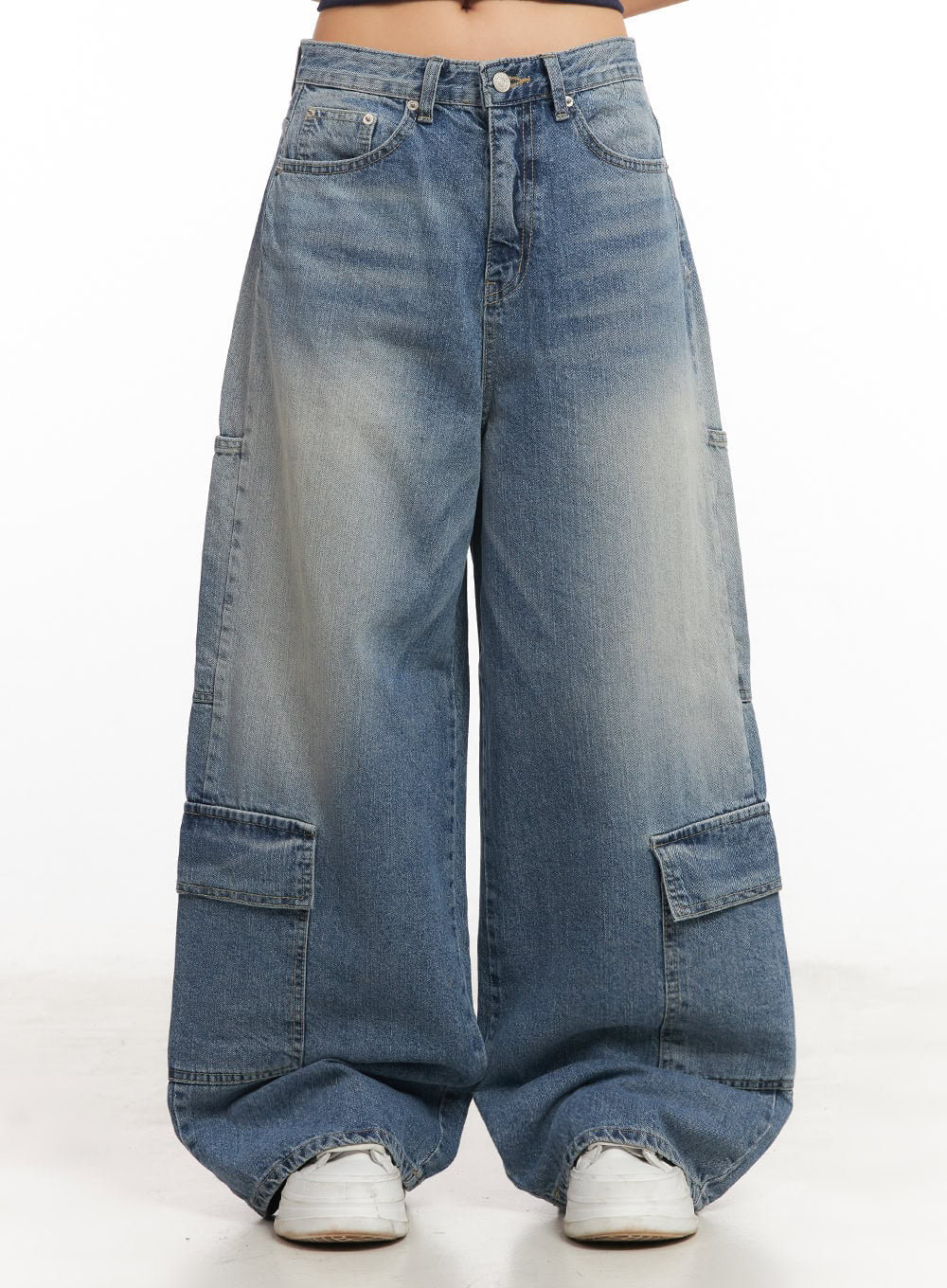 Heather Cargo Washed Wide-Leg Jeans IM528