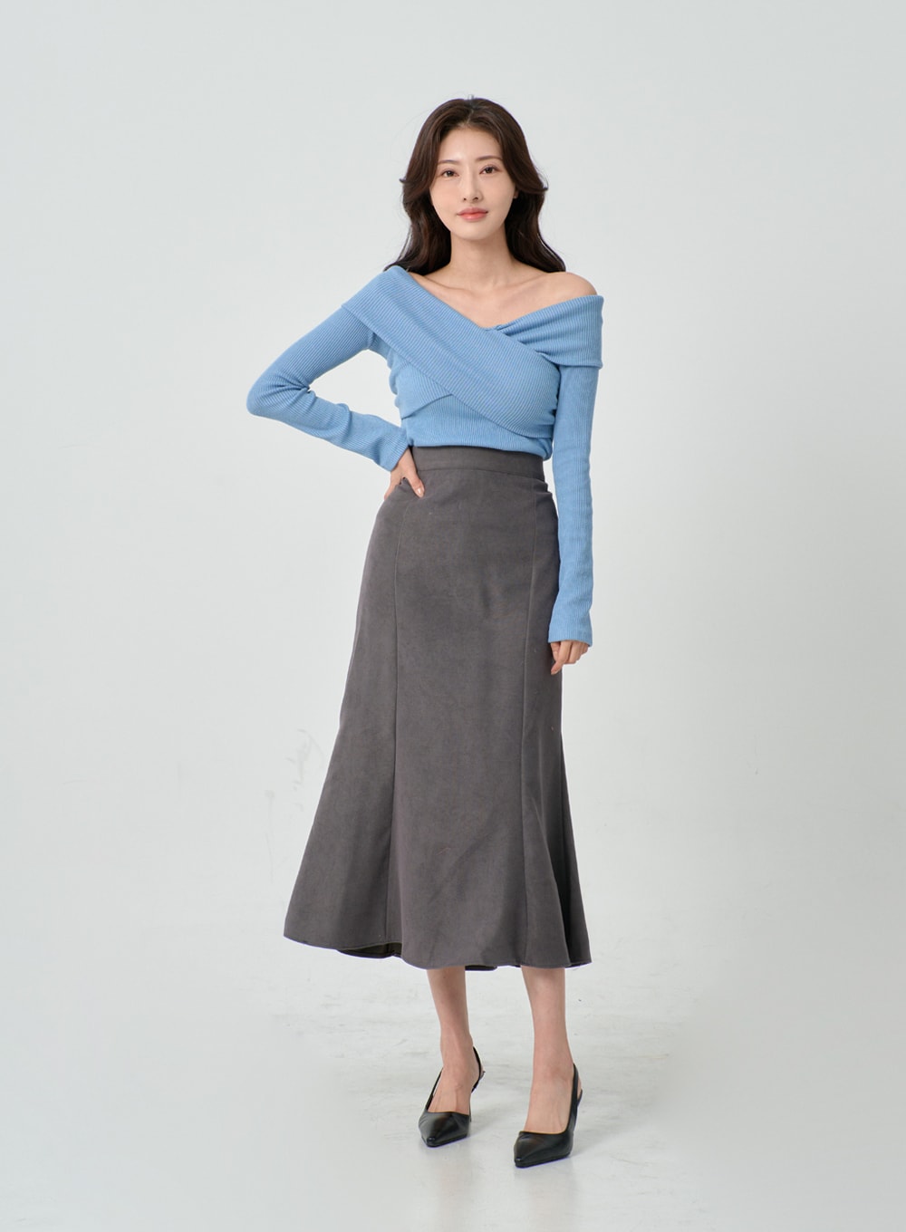 Off-Shoulder Cross Knit Long Sleeve T-Shirt IN07