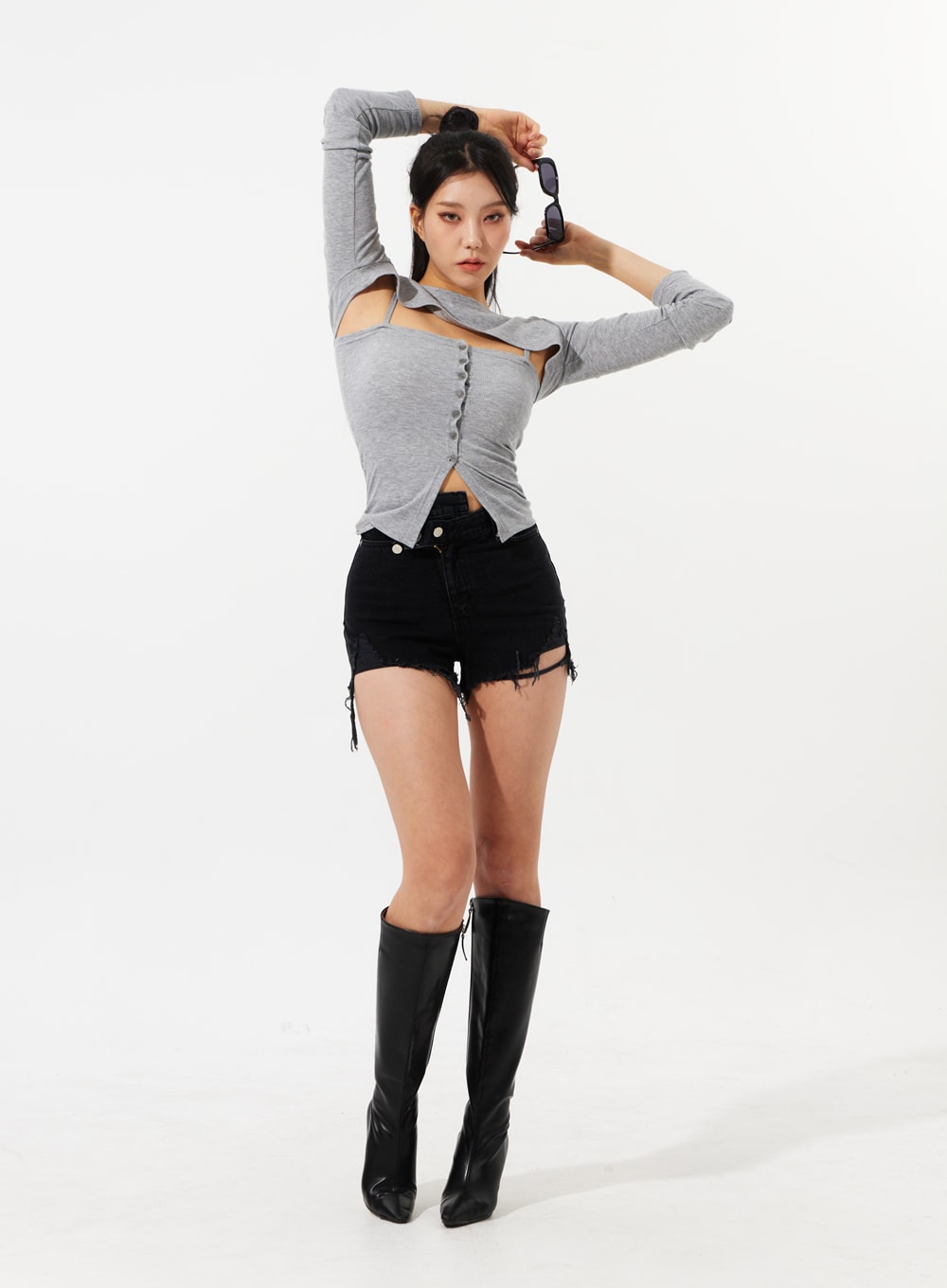 Unbalanced Ripped Shorts IM309