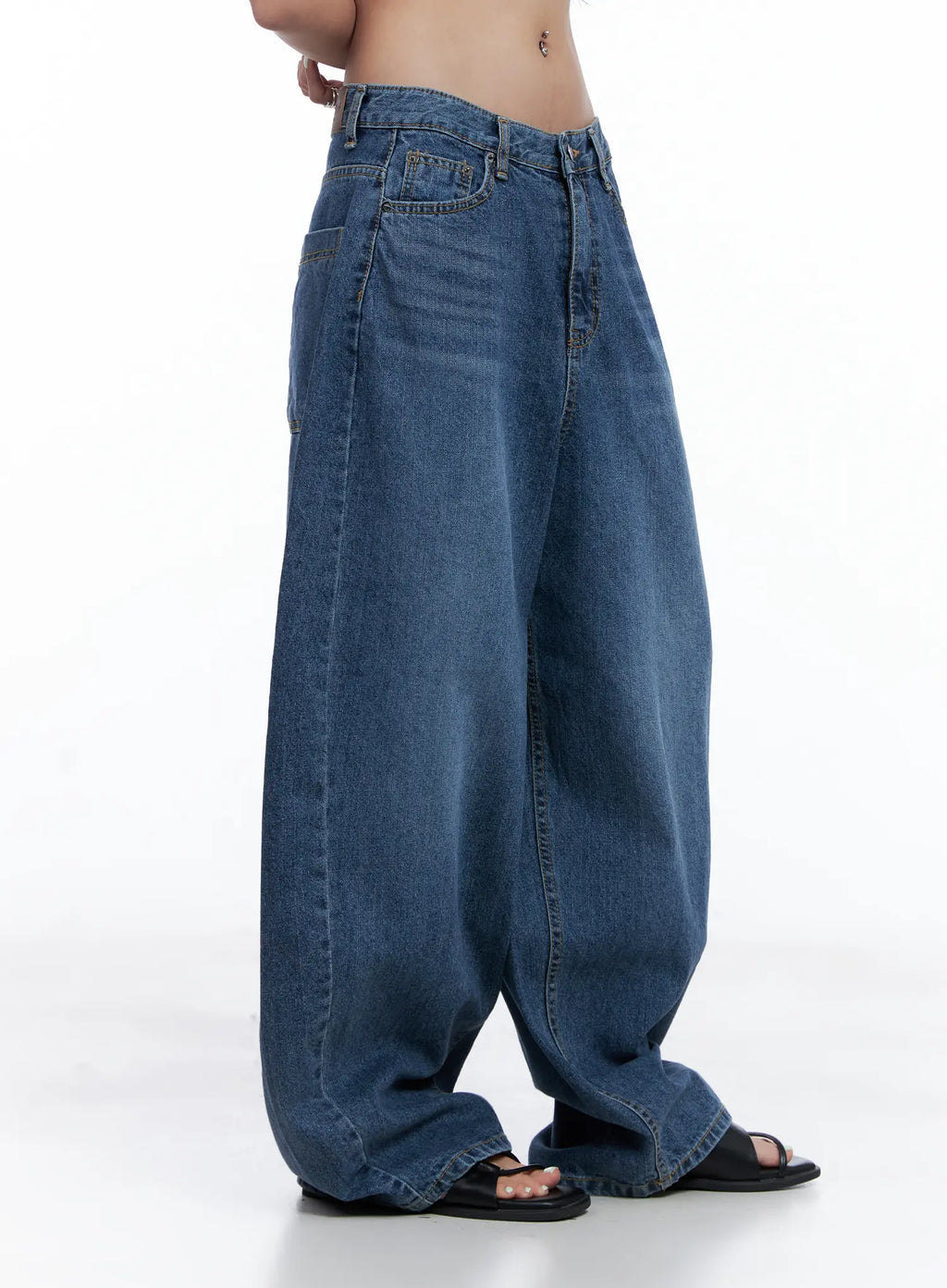 Shuhua Washed Wide-Leg Denim Jeans CL510