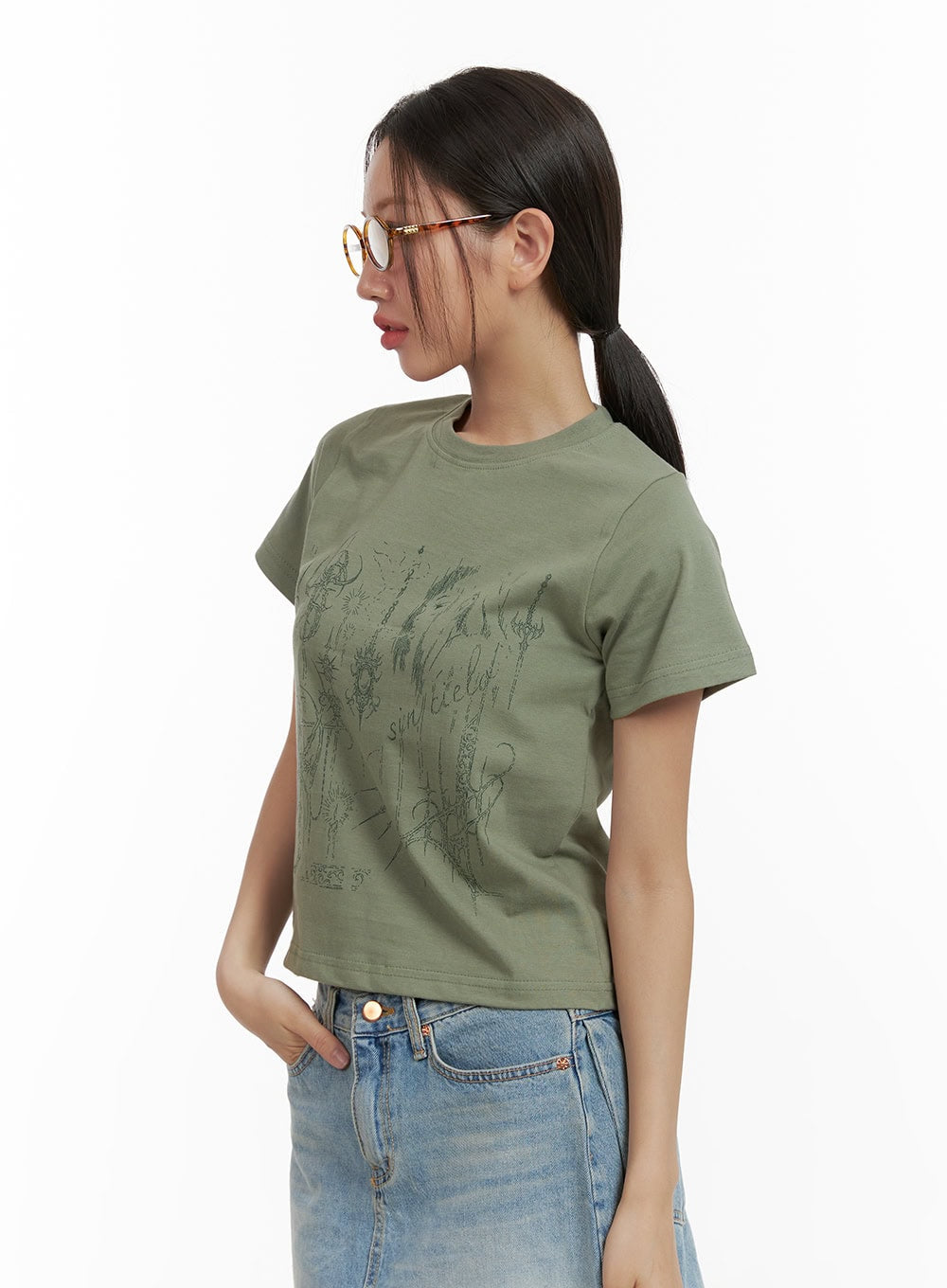 Cotton Graphic Crop Tee CU405