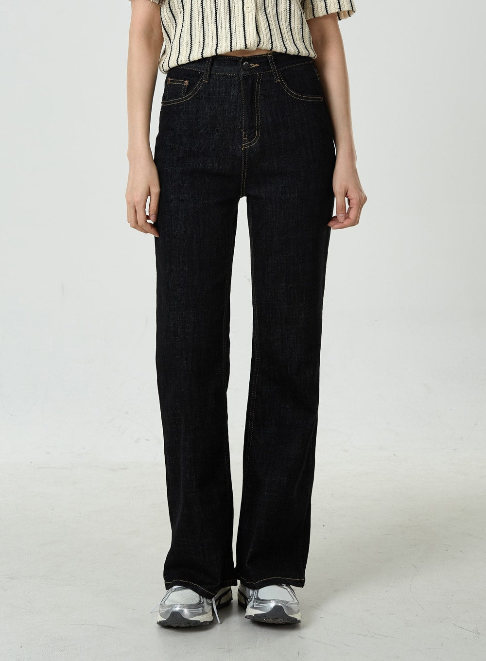 Semi Boot-Cut Raw Denim Pants CU11