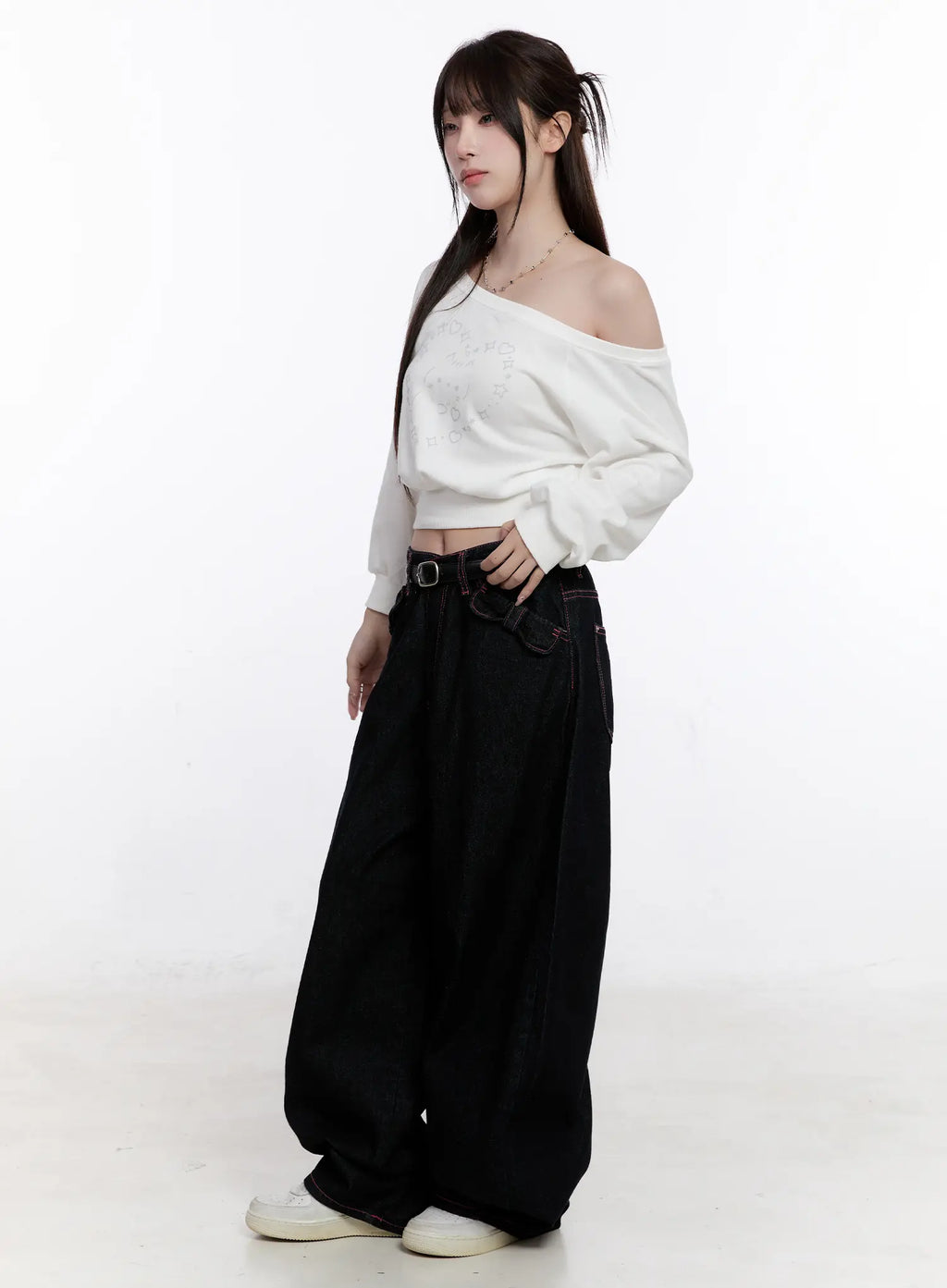 Cat Print Off-Shoulder Cropped Sweatshirt CO501